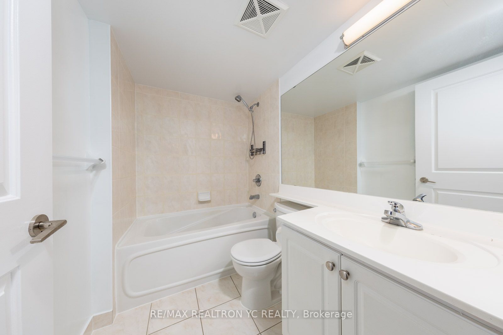 31 Bales Ave, #510