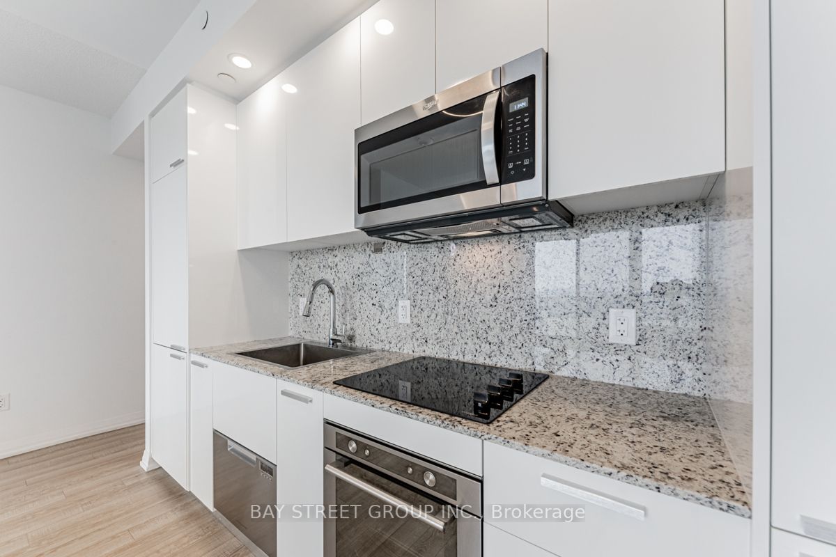 75 Canterbury Pl, #2516