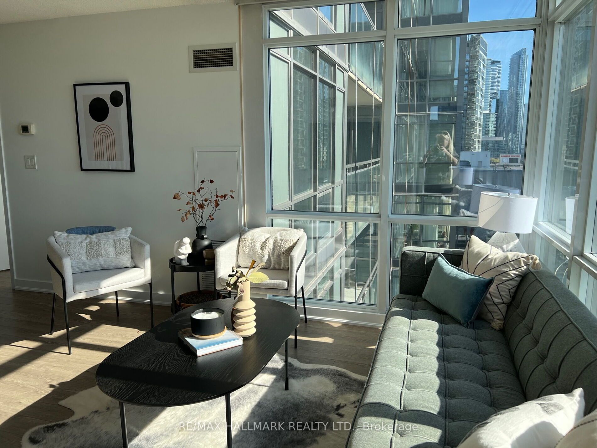 15 Fort York Blvd, #1512
