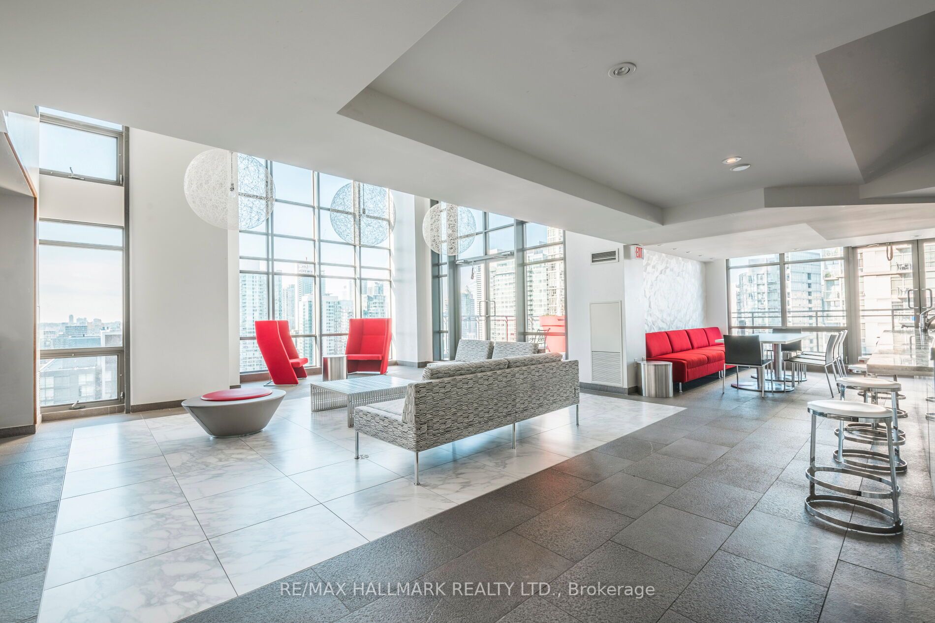 15 Fort York Blvd, #1512