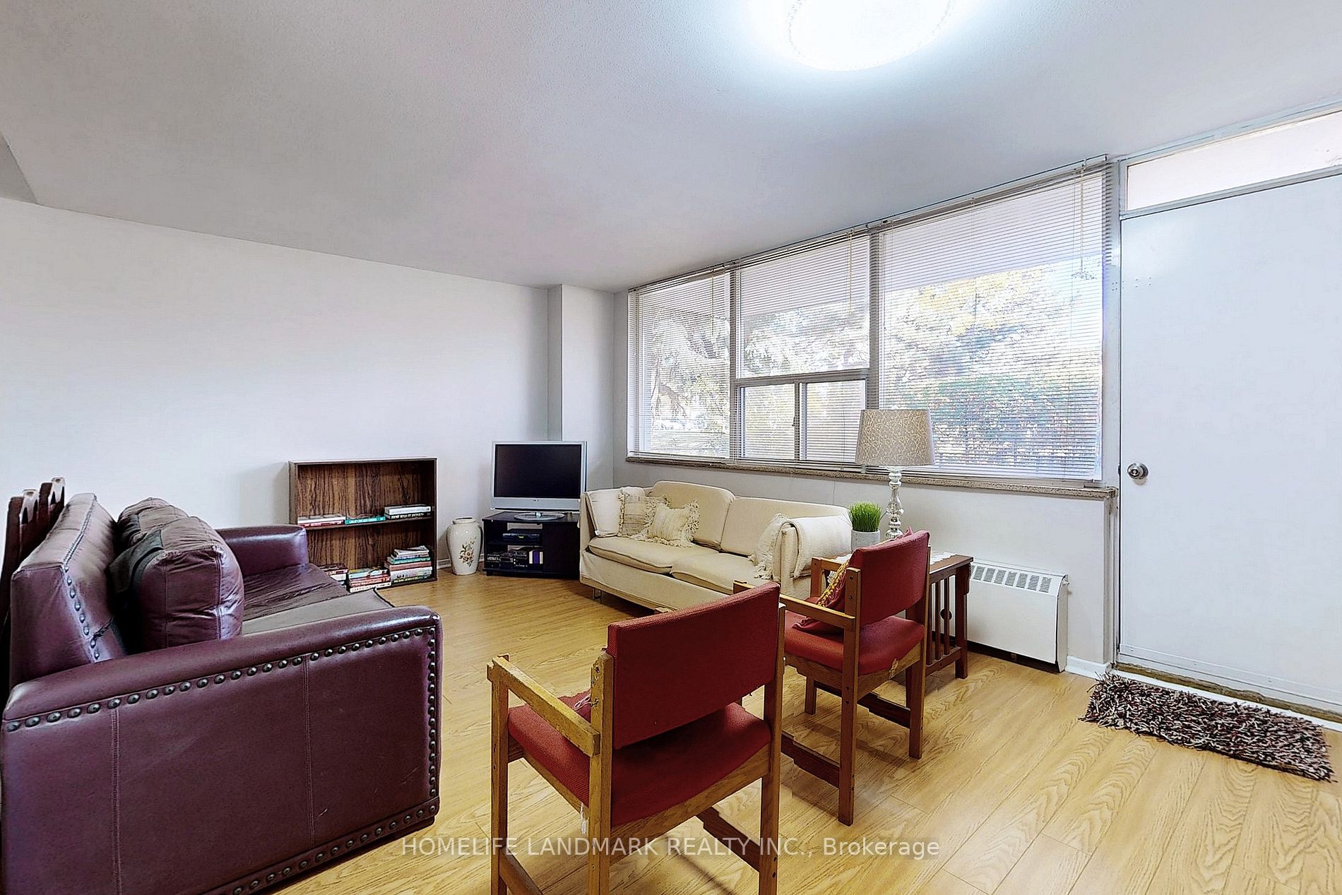 20 Forest Manor Rd, #103
