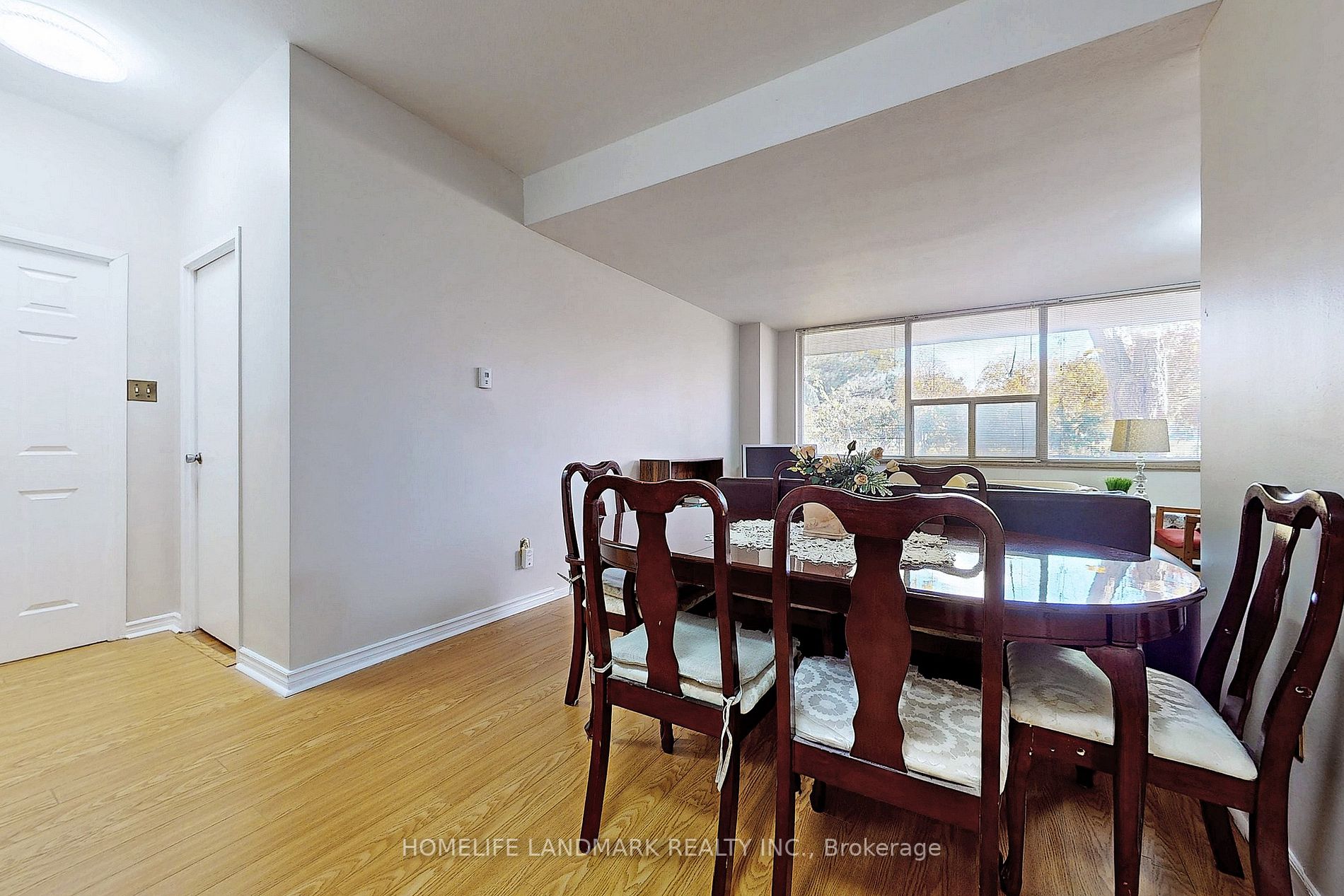 20 Forest Manor Rd, #103