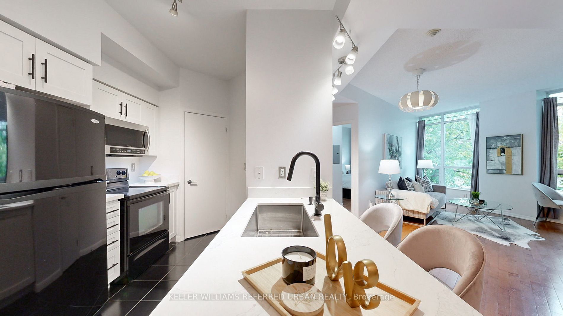 231 Fort York Blvd, #217