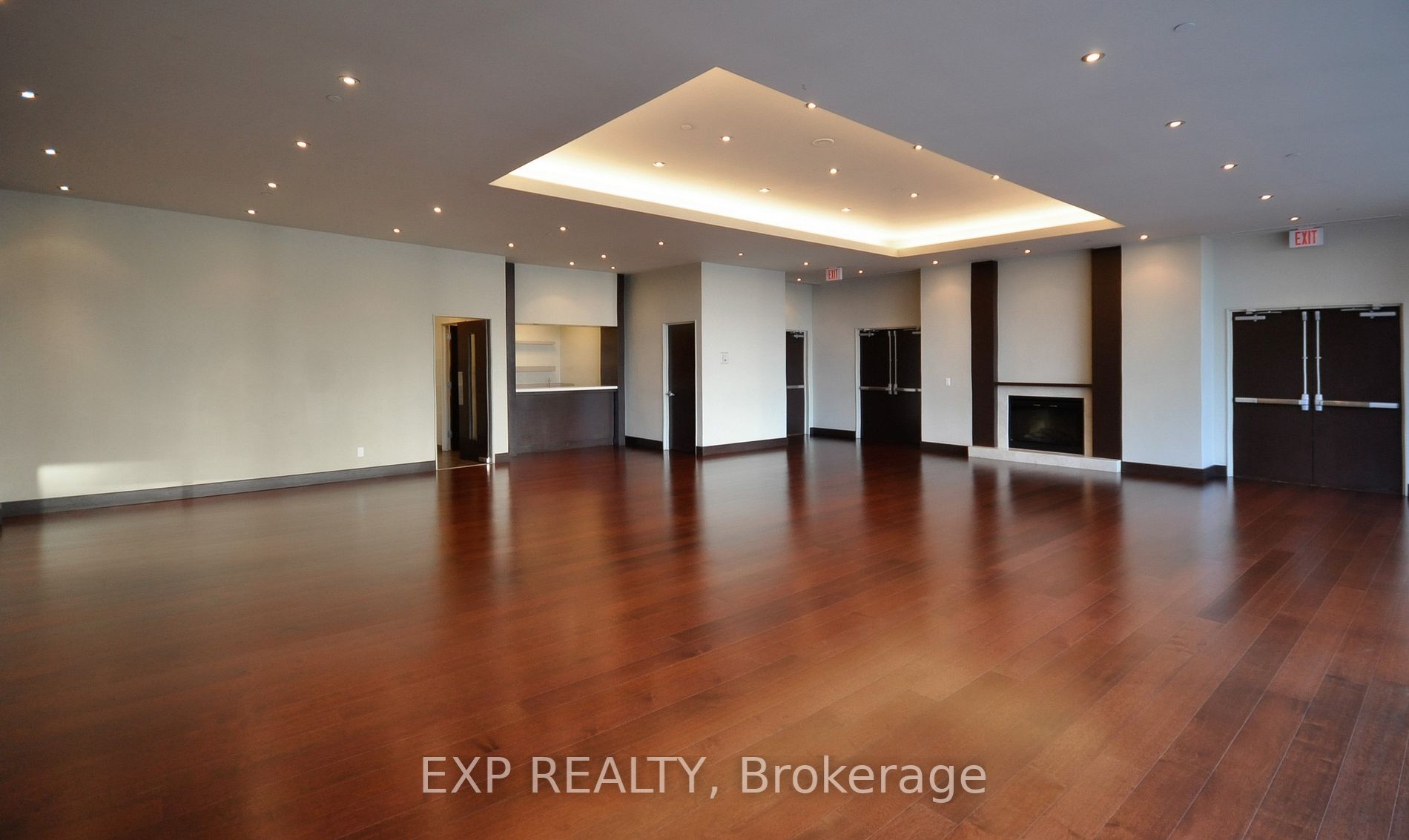8 York St, #2704
