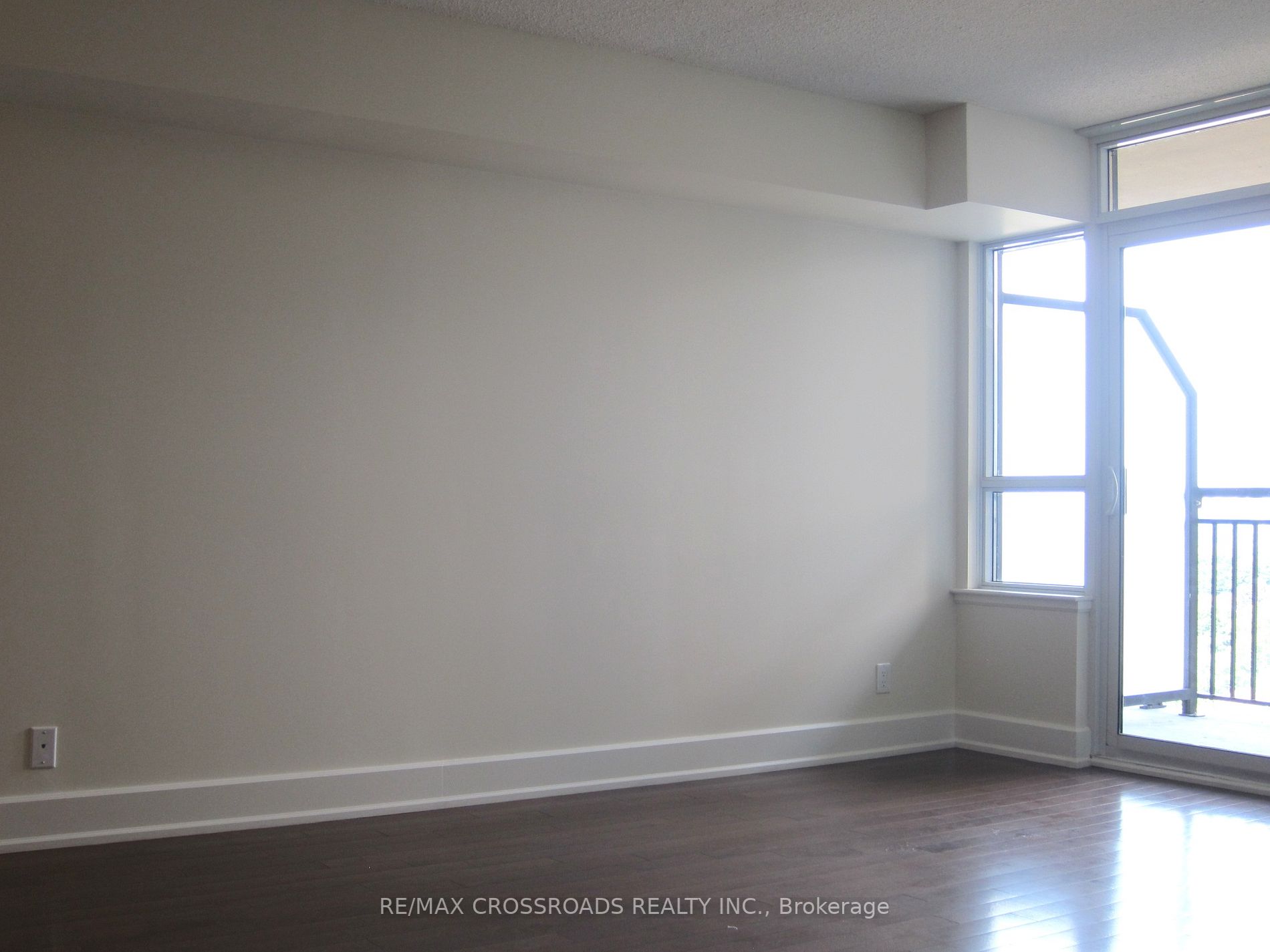 676 Sheppard Ave E, #Lph 09