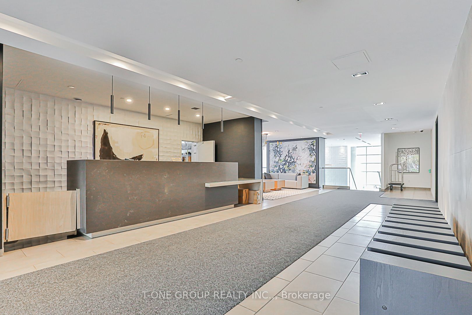 15 Fort York Blvd, #1606