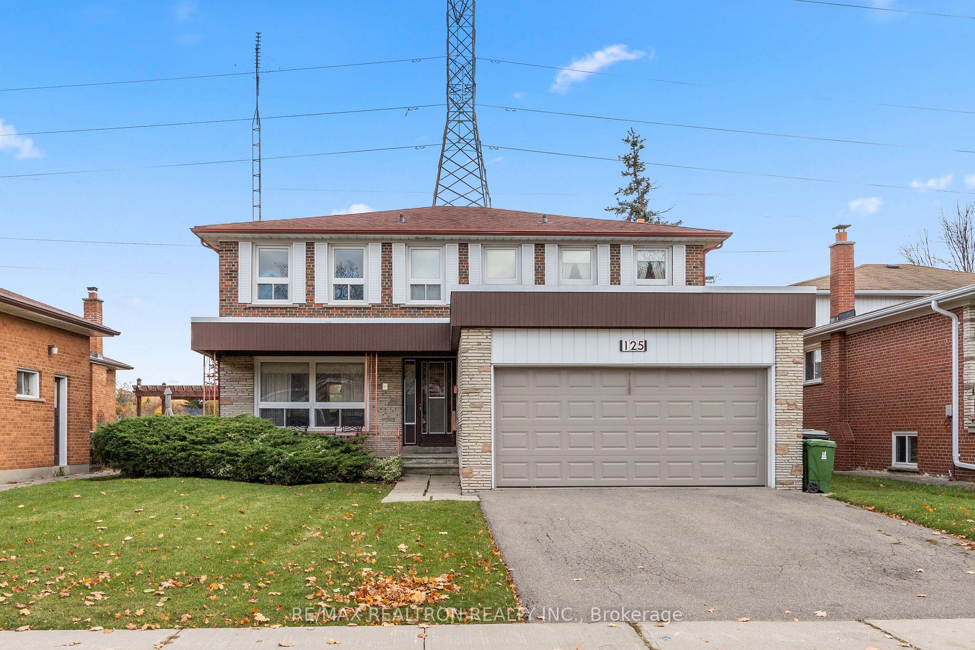 125 Charlton Blvd