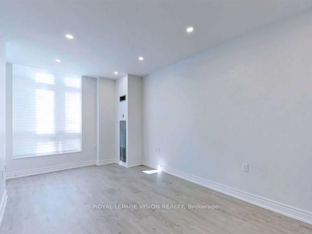 22 Olive Ave, #107