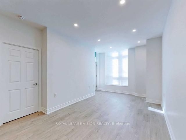 22 Olive Ave, #107