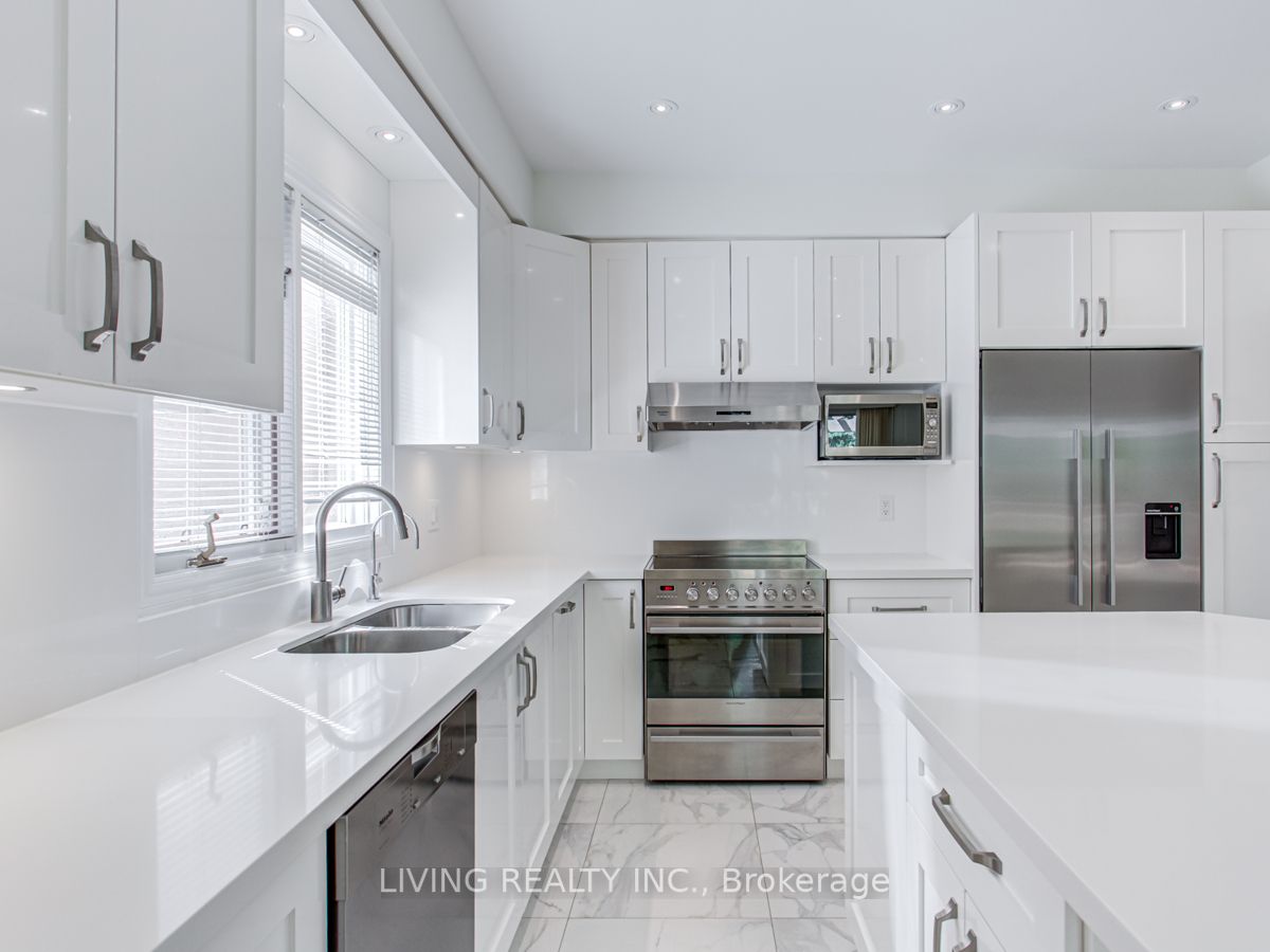 516 Glengarry Ave