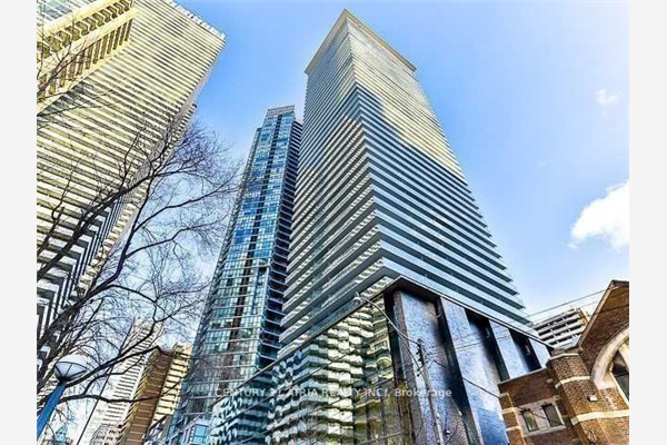 33 Charles St E, Toronto