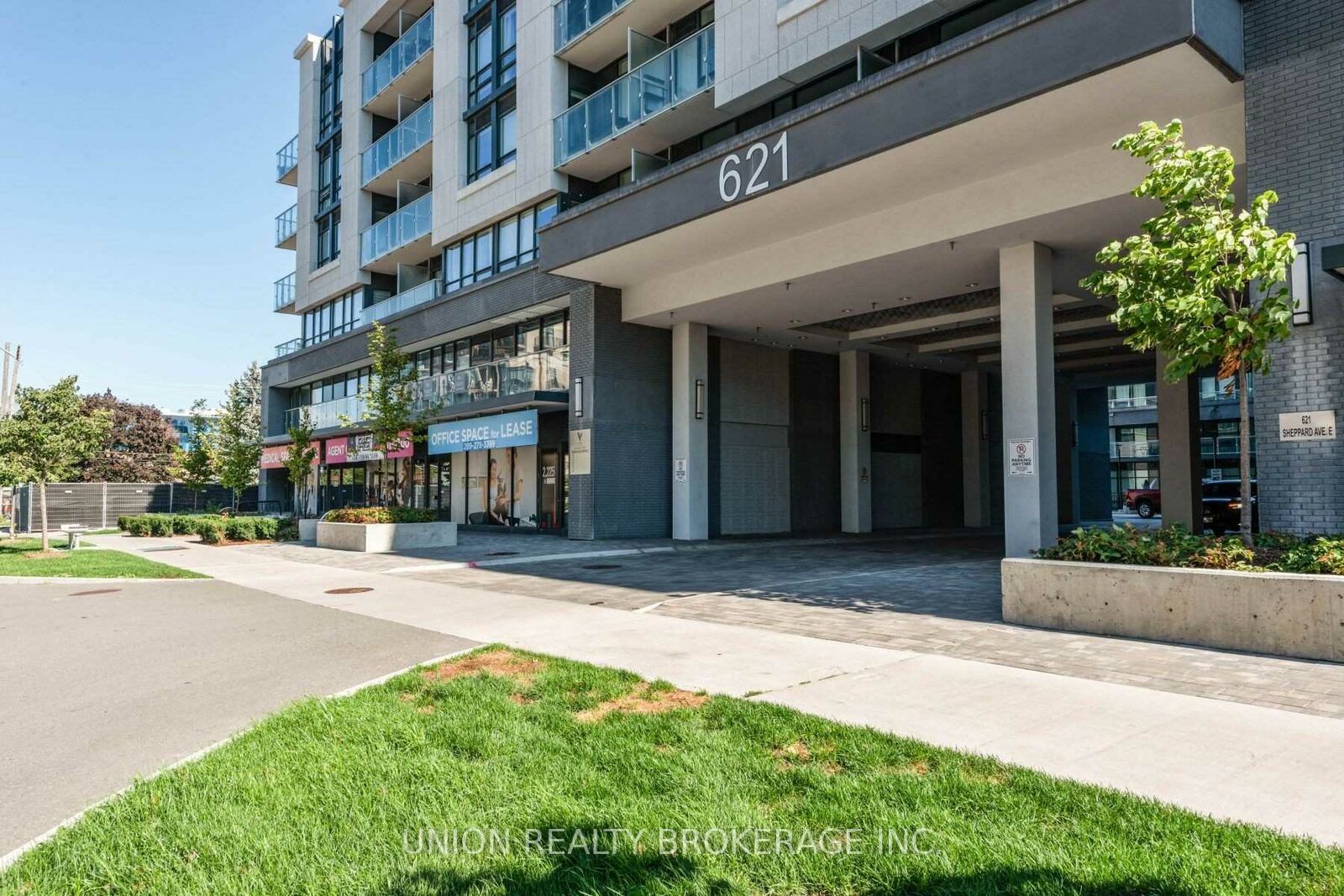 621 Sheppard Ave E, #219