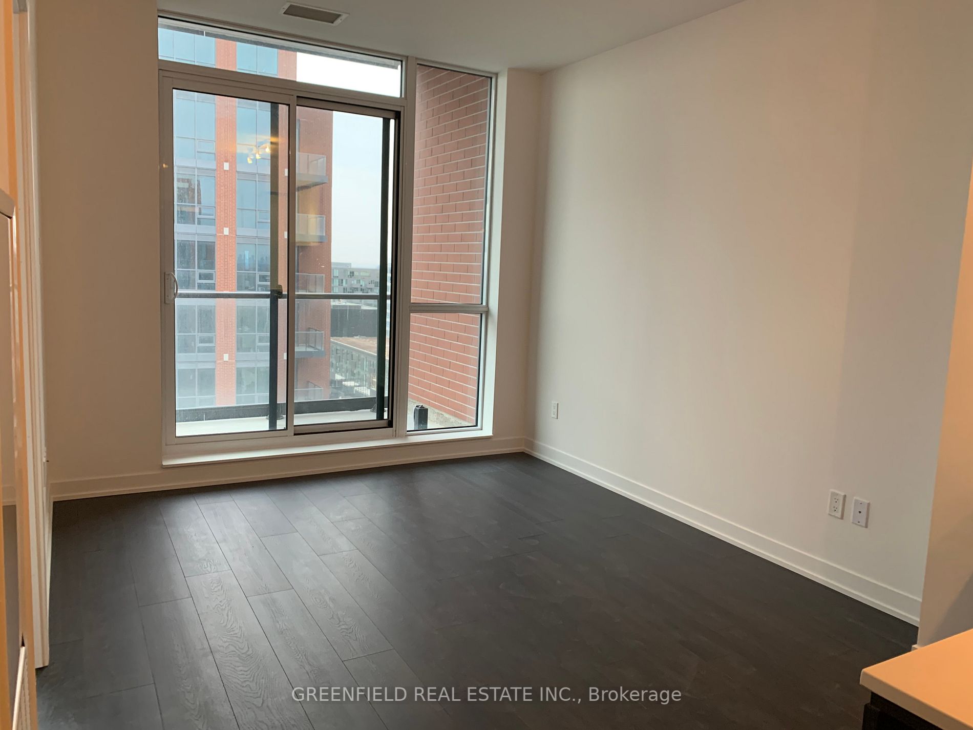 31 Tippett Rd, #1407