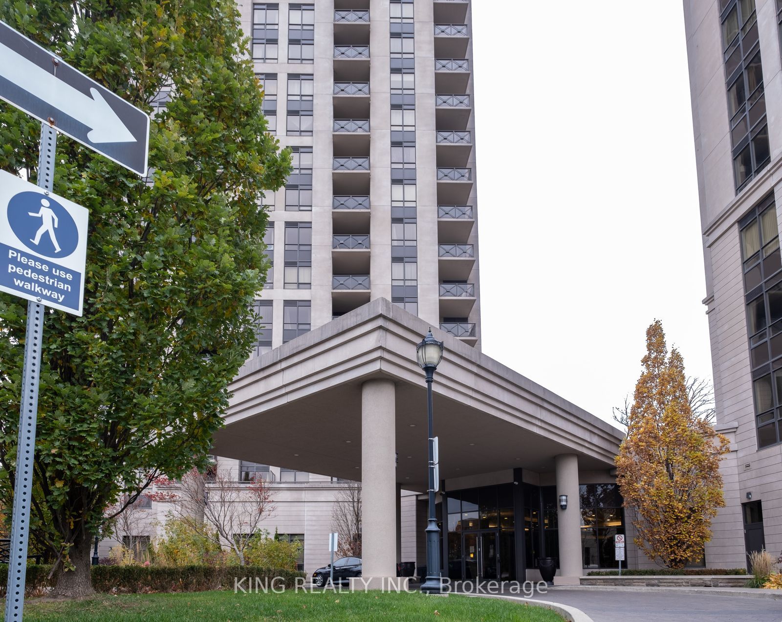 133 Wynford Dr, #603