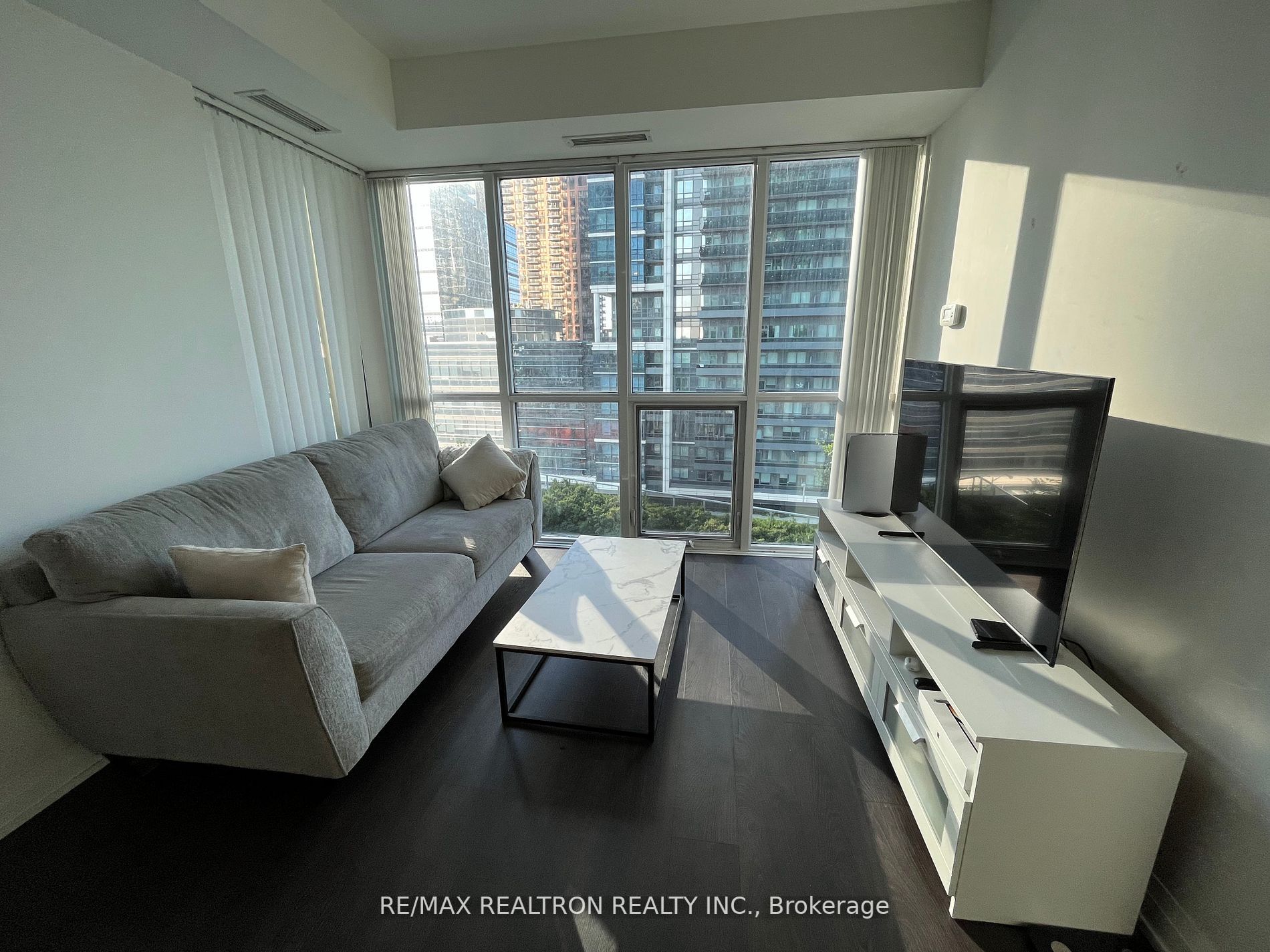 9 Bogert Ave, #609