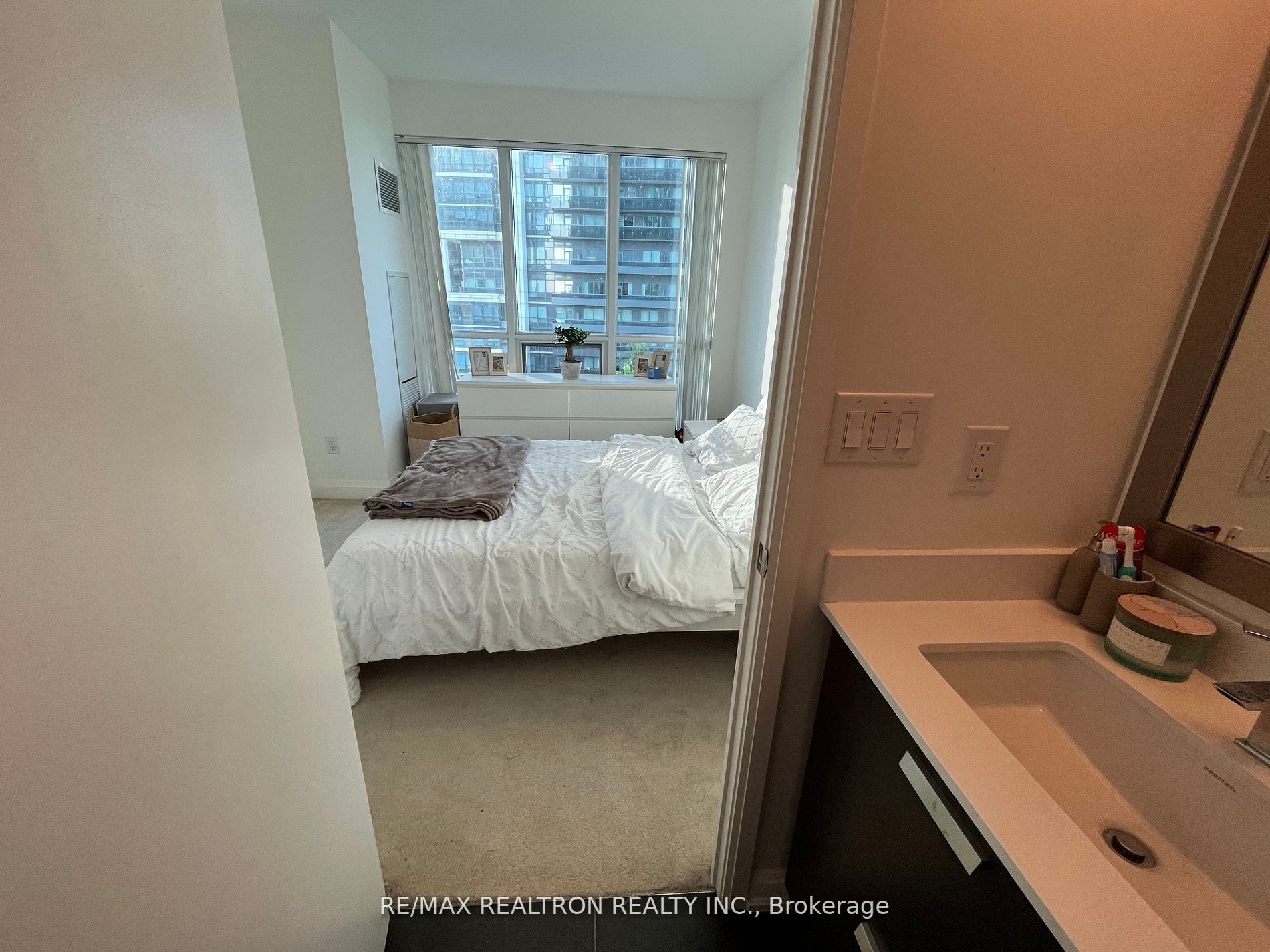 9 Bogert Ave, #609