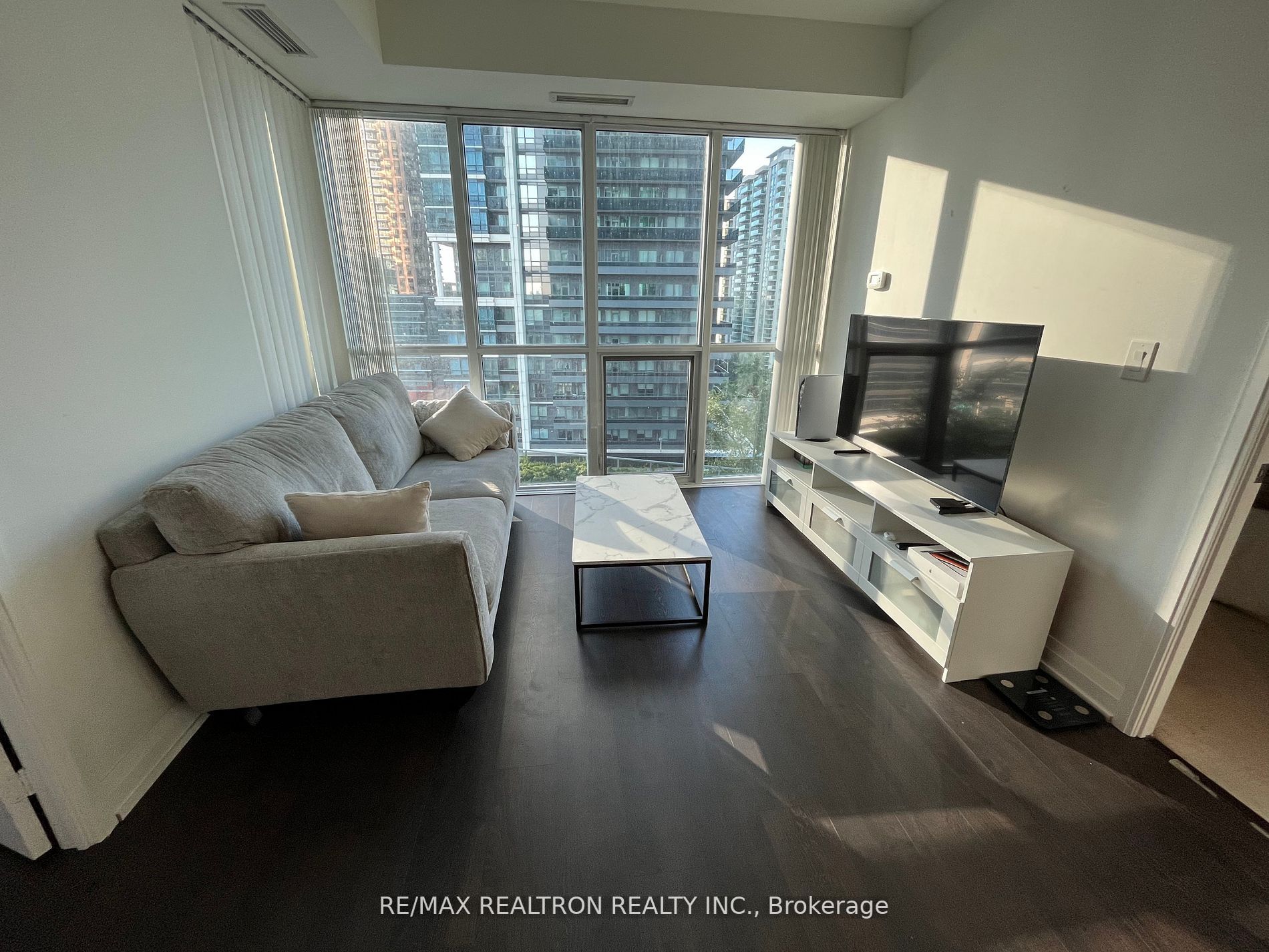9 Bogert Ave, #609