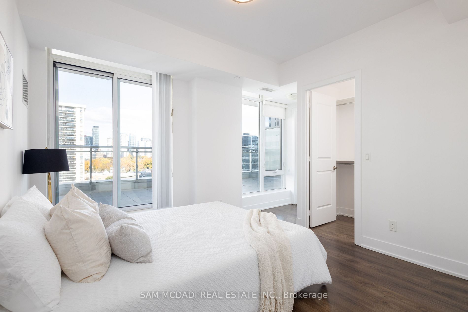68 Merton St, #1107