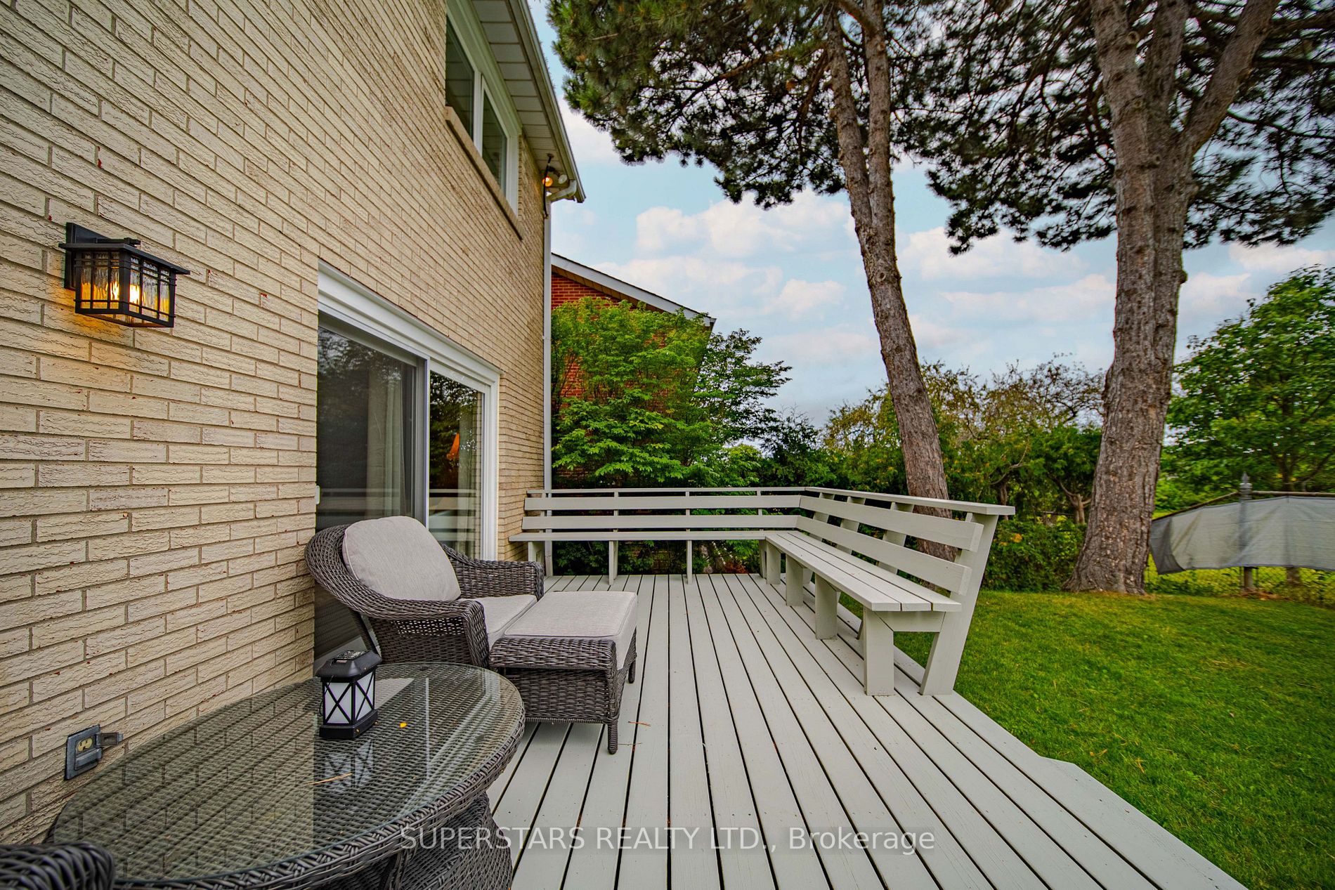 36 Butterfield Dr