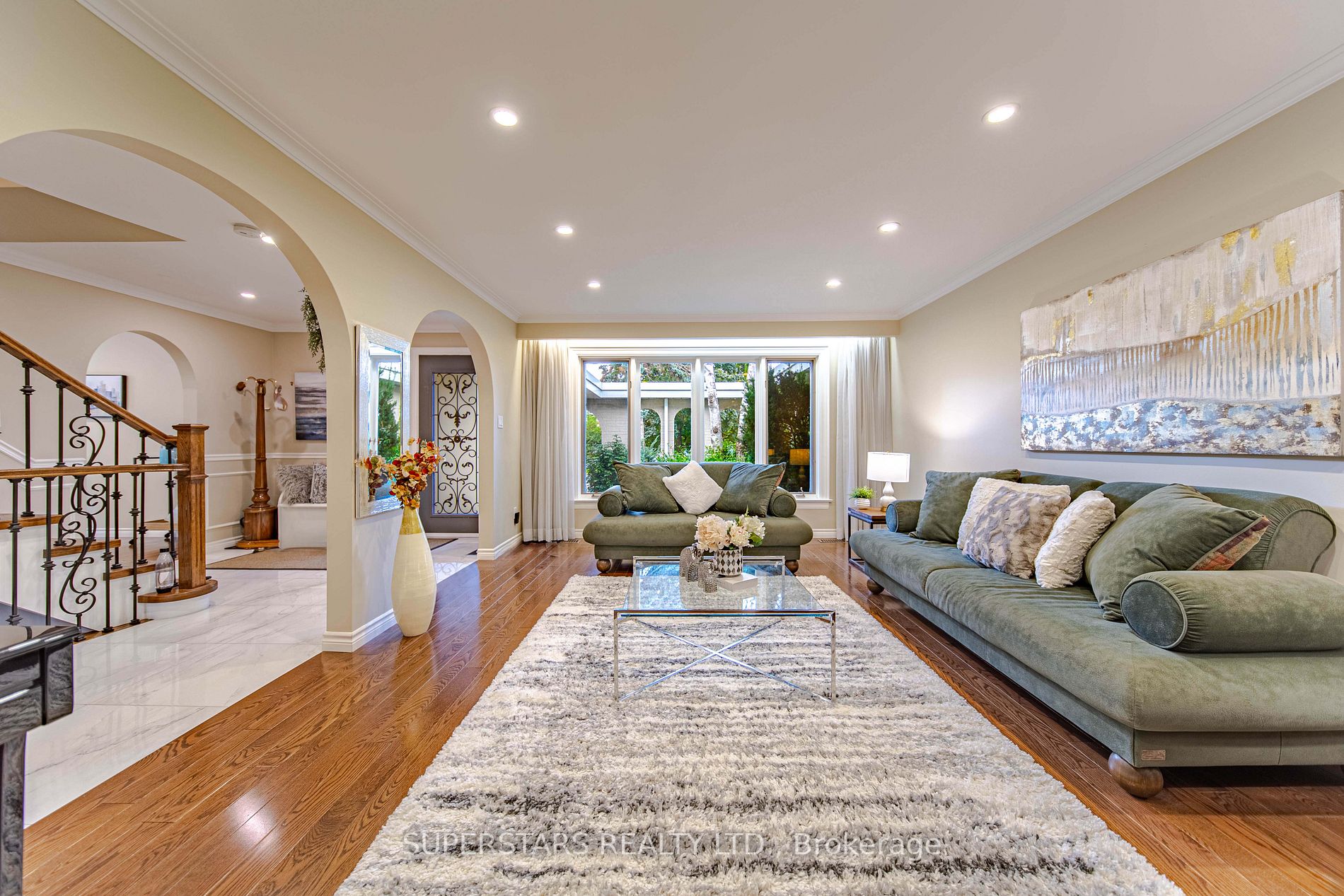 36 Butterfield Dr