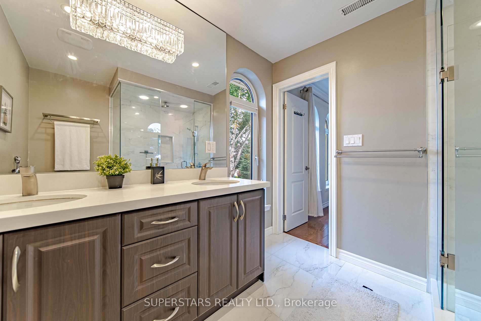 36 Butterfield Dr