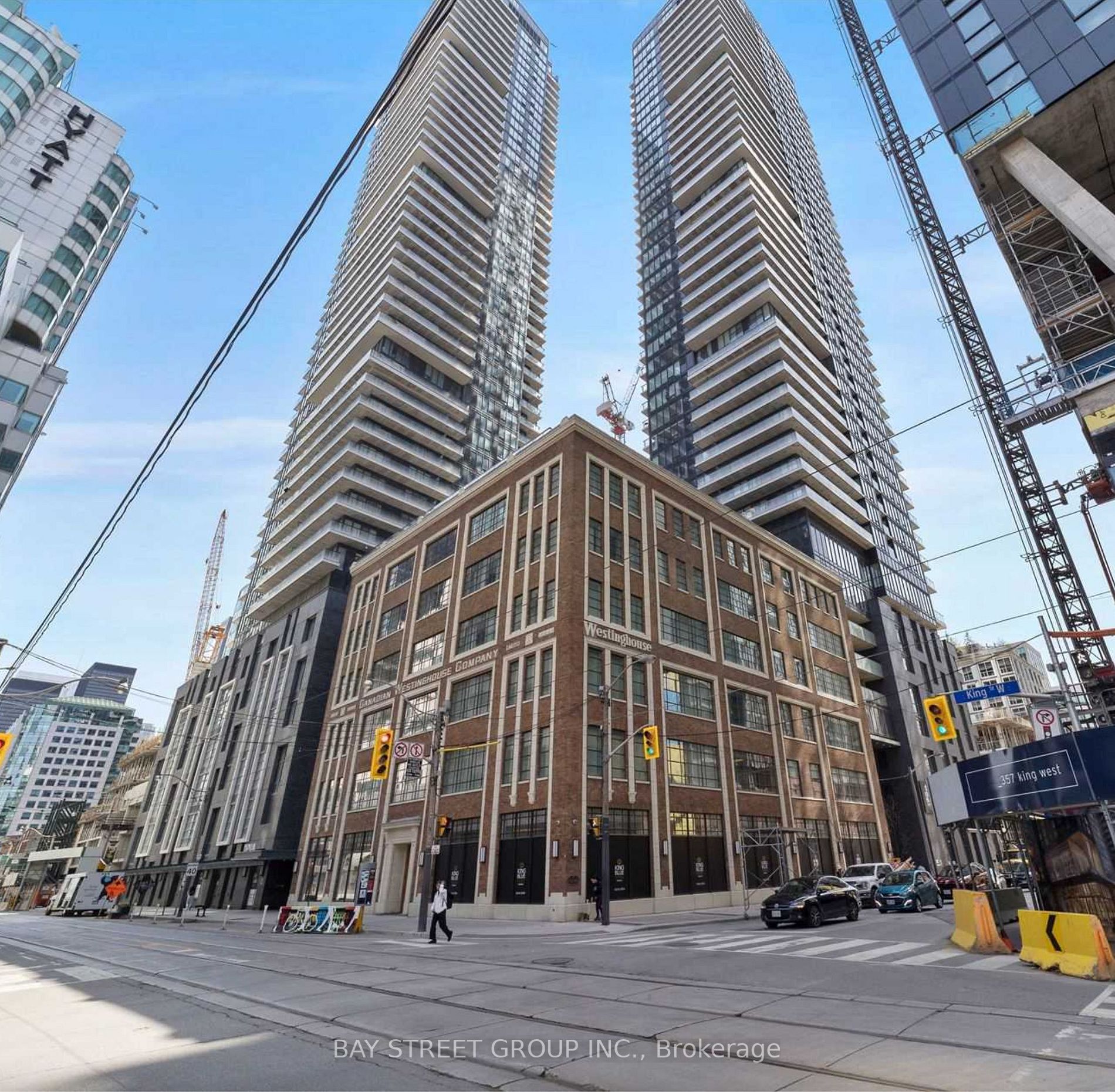 115 Blue Jays Way, #811