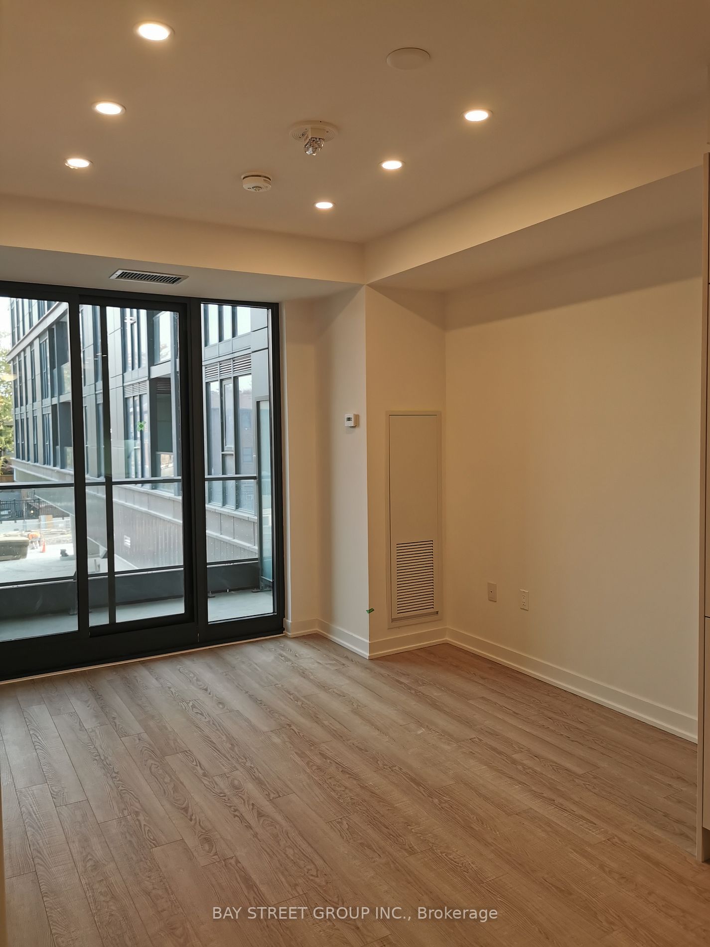 250 Lawrence Ave W, #217