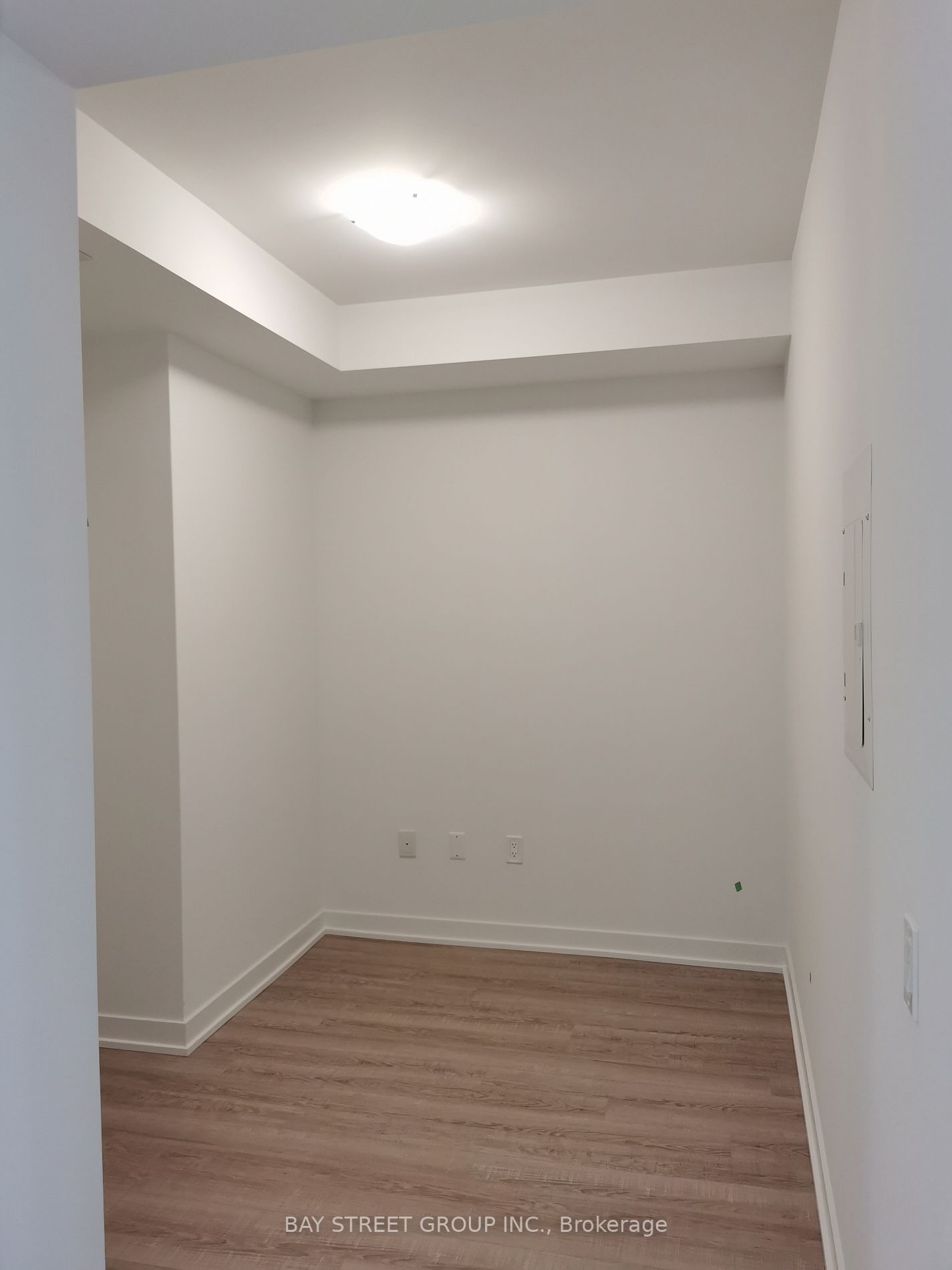 250 Lawrence Ave W, #217