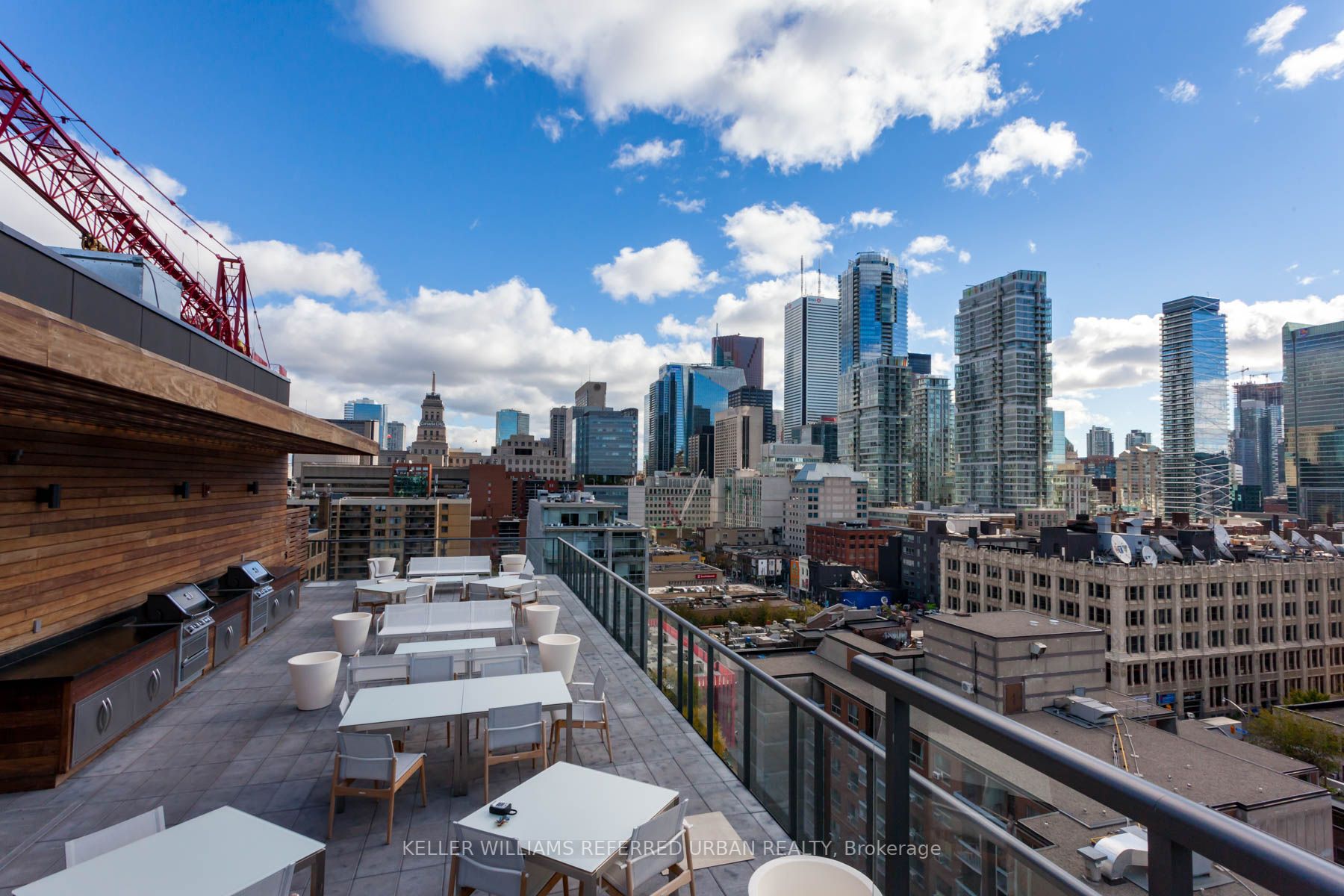 15 Beverley St, #503