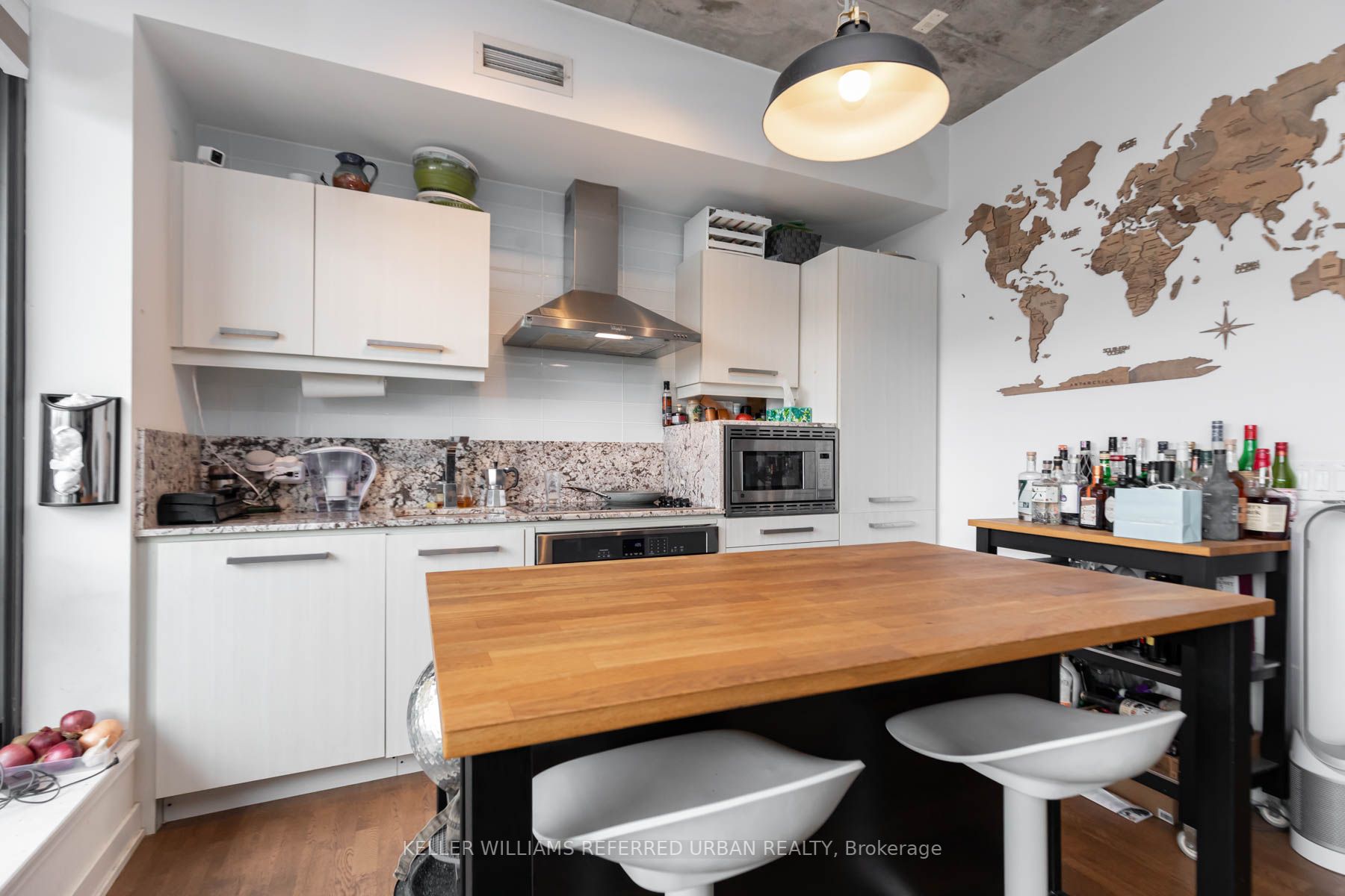 15 Beverley St, #503