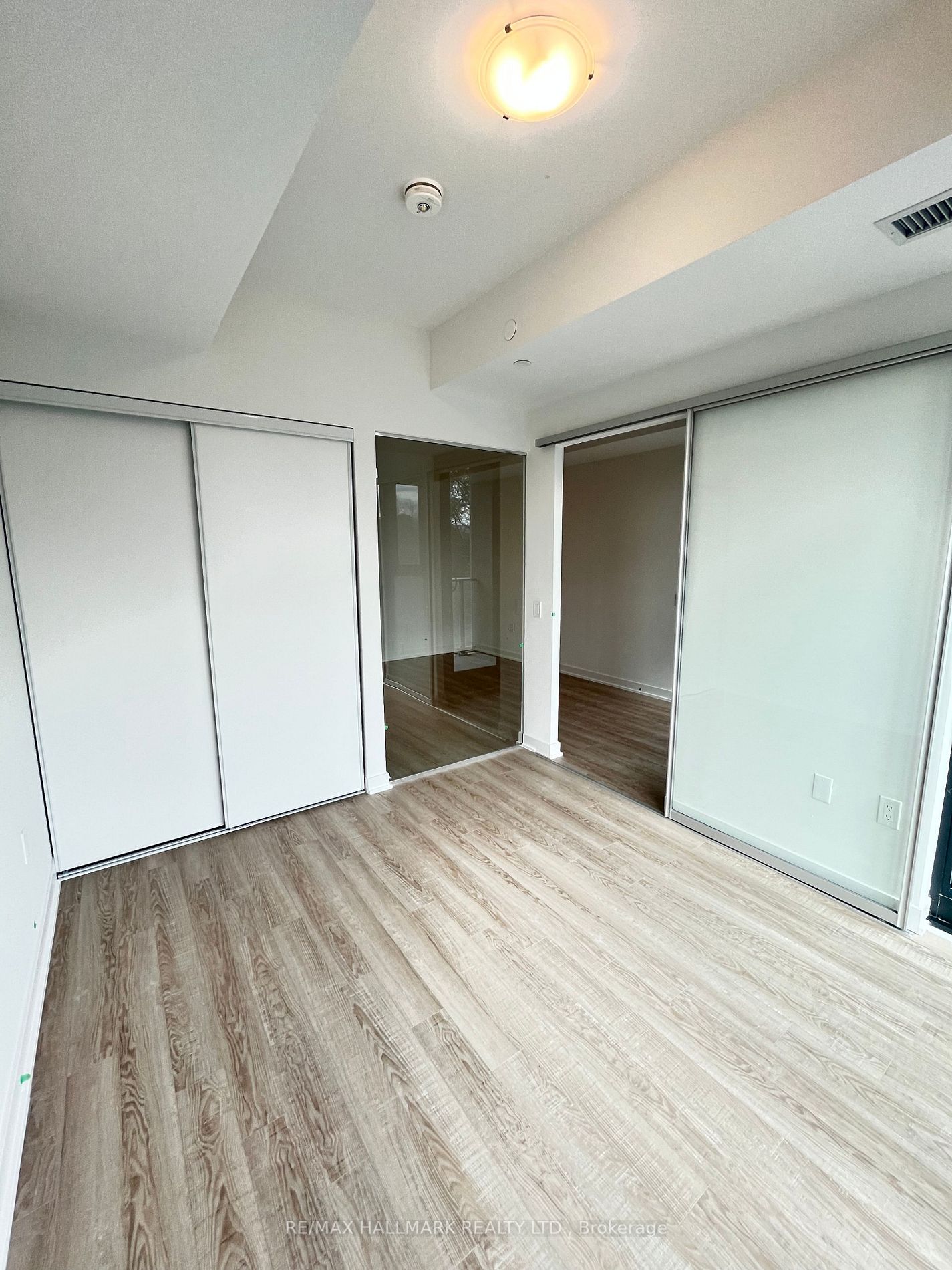 250 Lawrence Ave, #318
