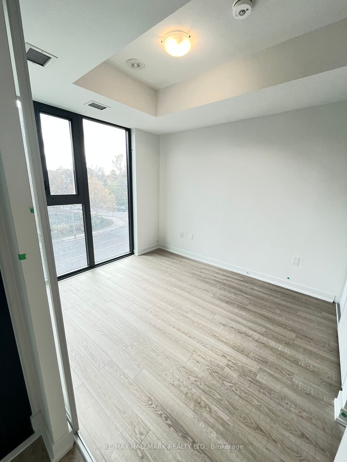 250 Lawrence Ave, #318