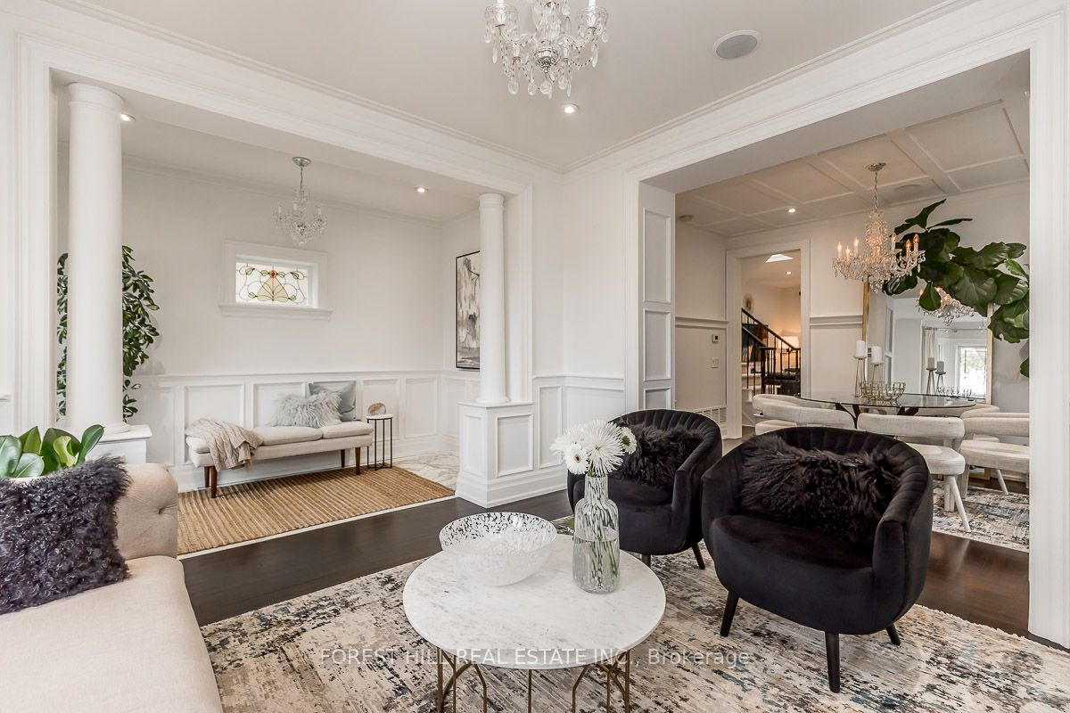 210 Bessborough Dr