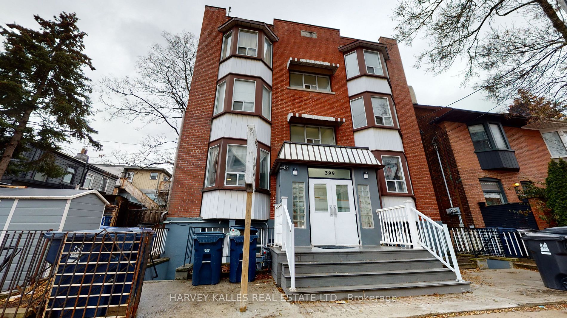 399 Dupont St, #104