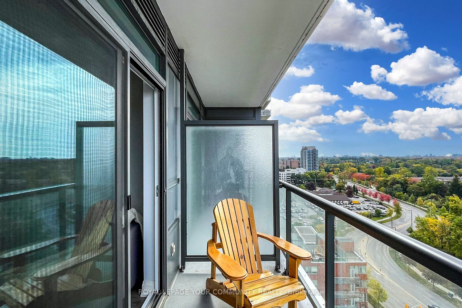 68 Canterbury Pl, #1207