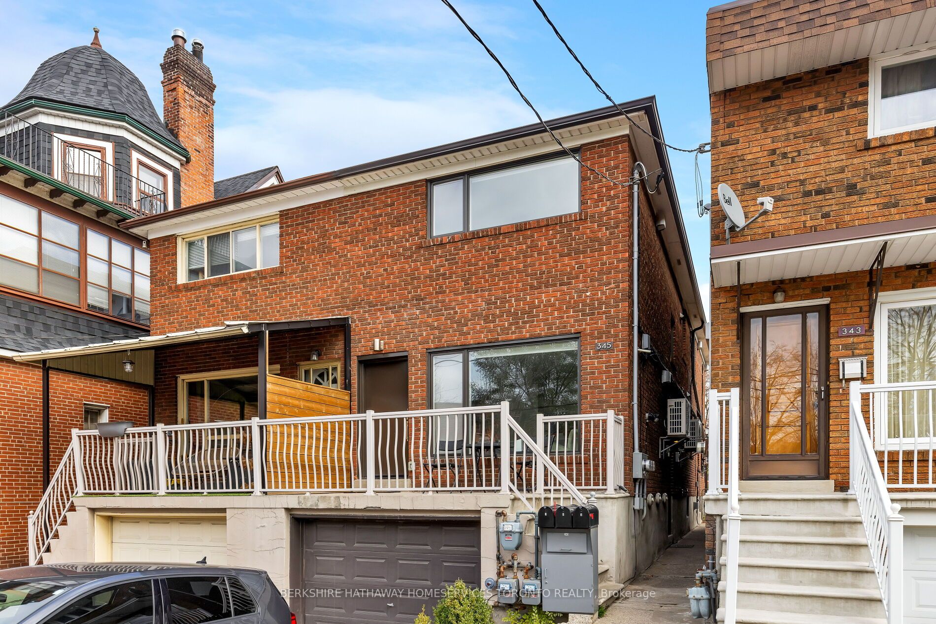 345 Lansdowne Ave, #3