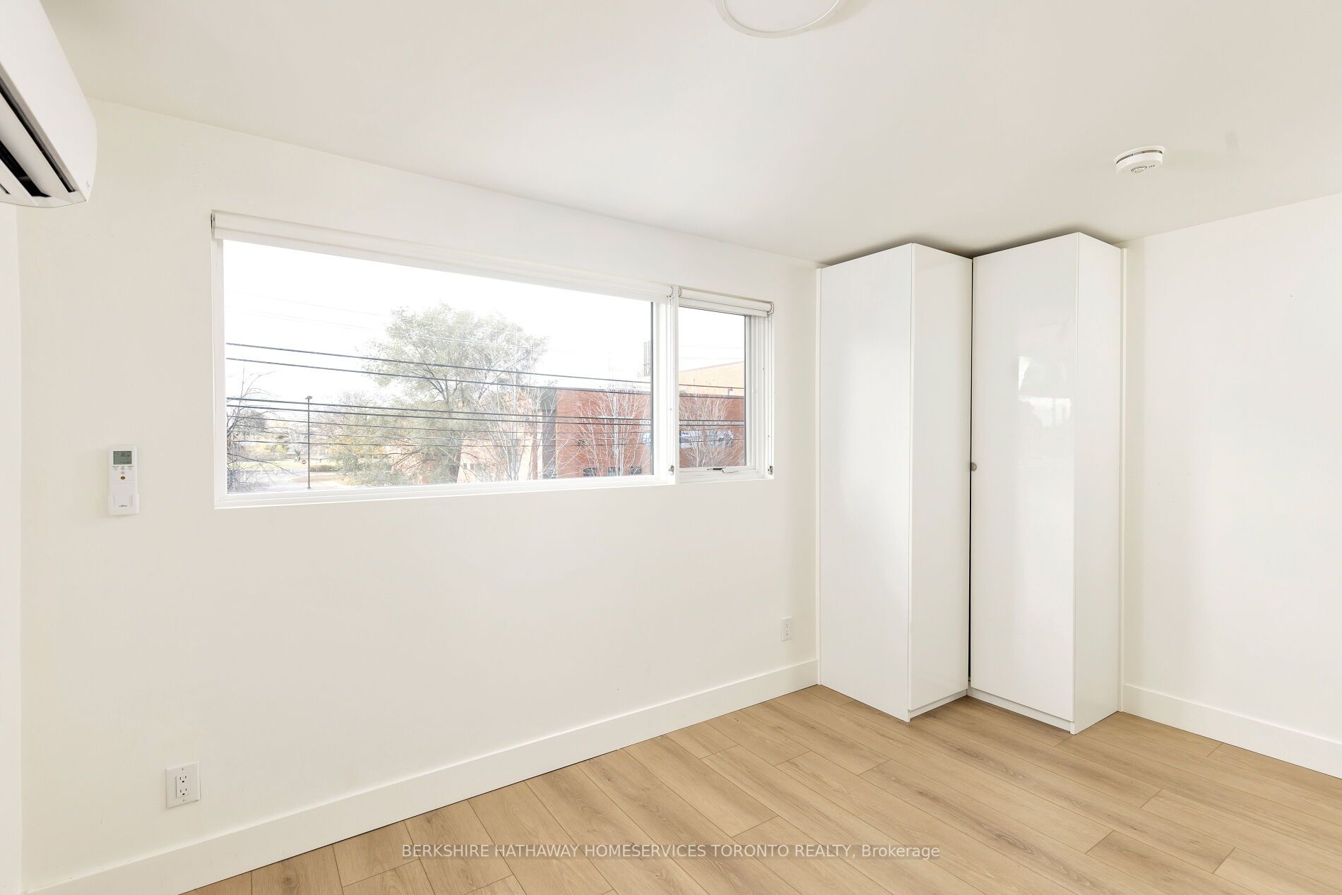 345 Lansdowne Ave, #3