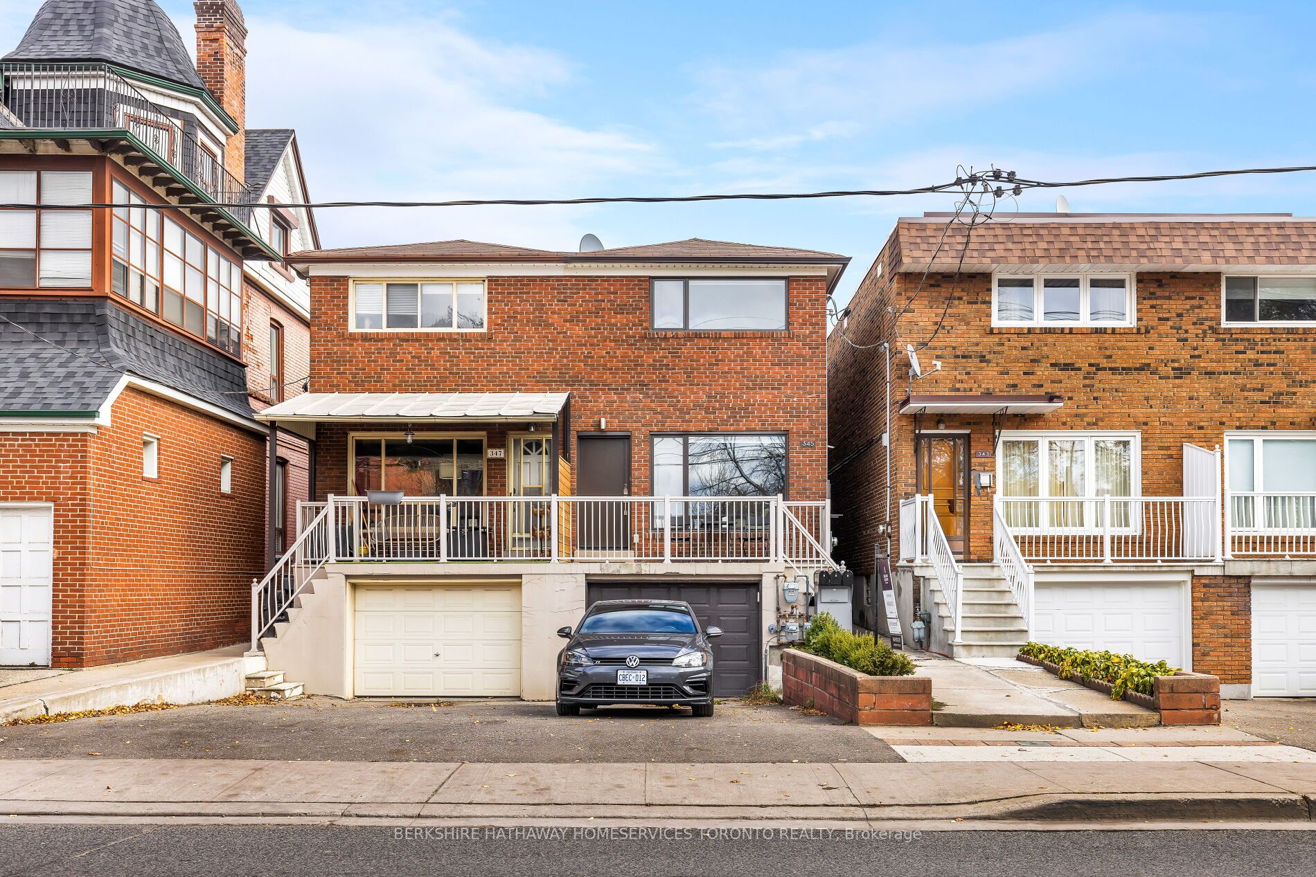 345 Lansdowne Ave, #3