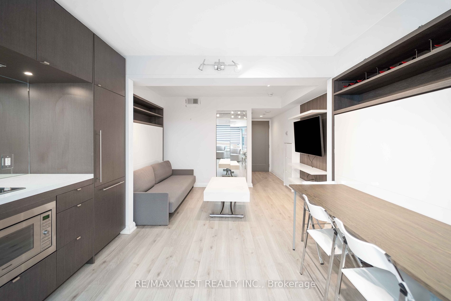 155 Yorkville Ave, #2415