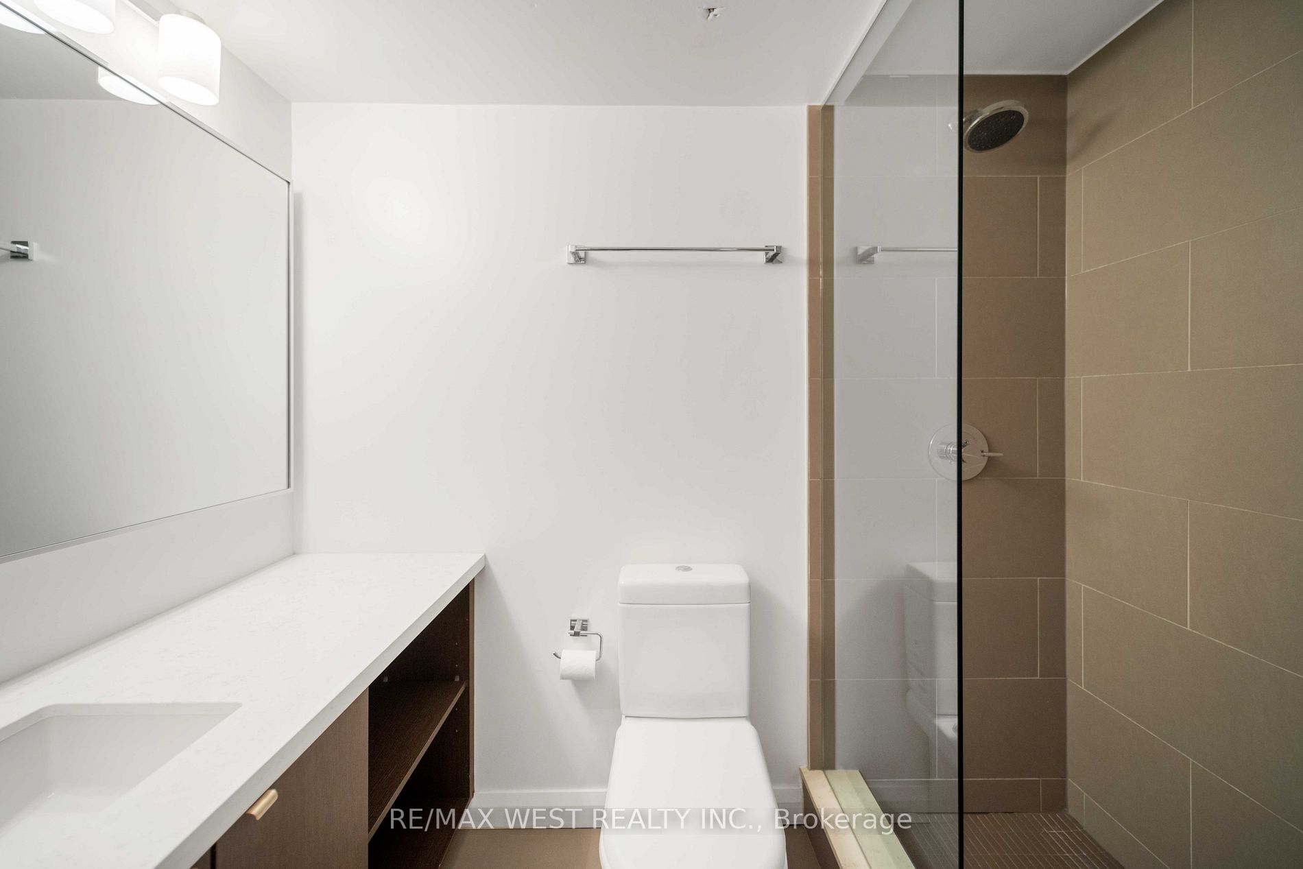 155 Yorkville Ave, #2415