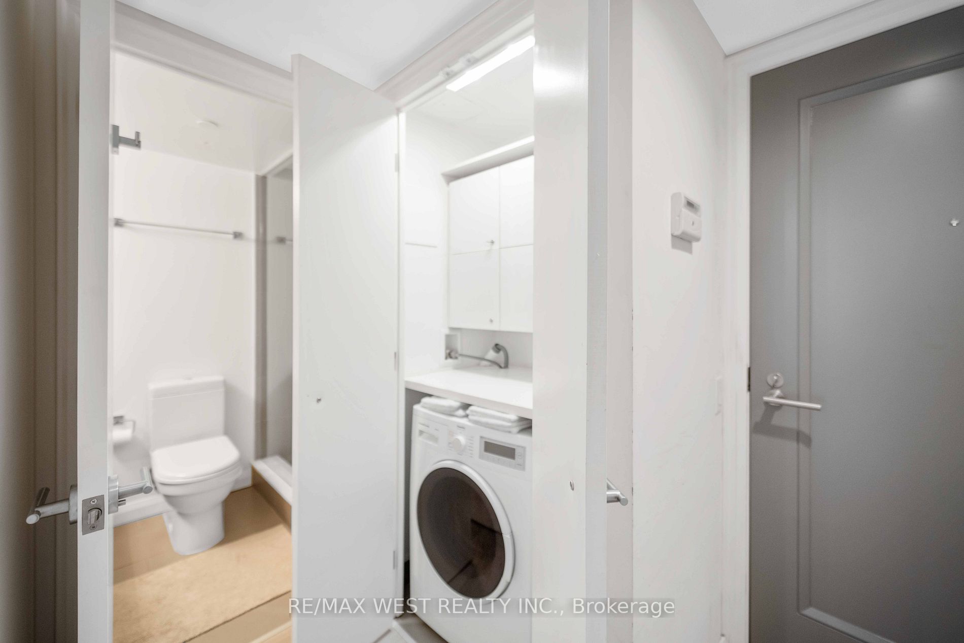 155 Yorkville Ave, #2415