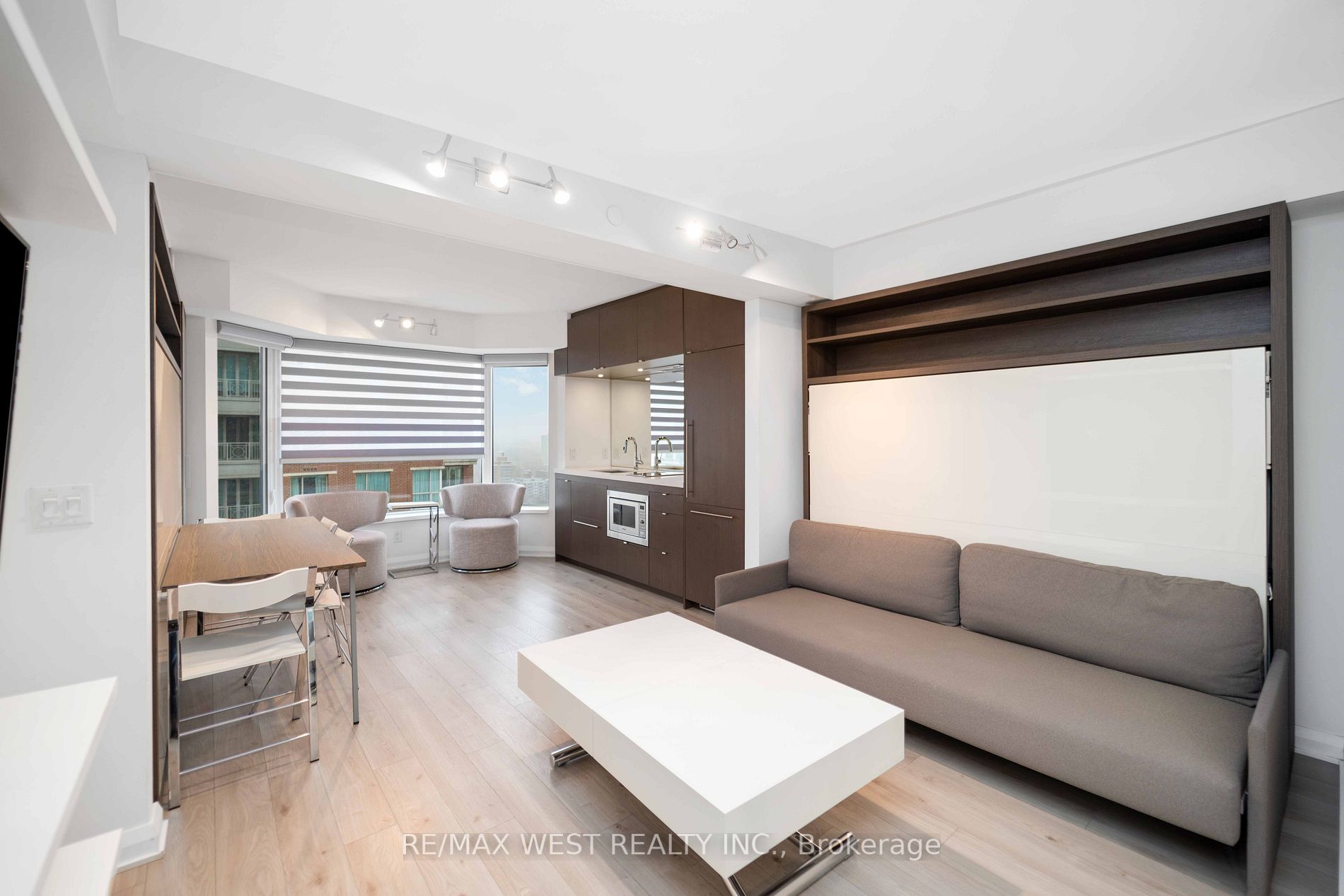 155 Yorkville Ave, #2415