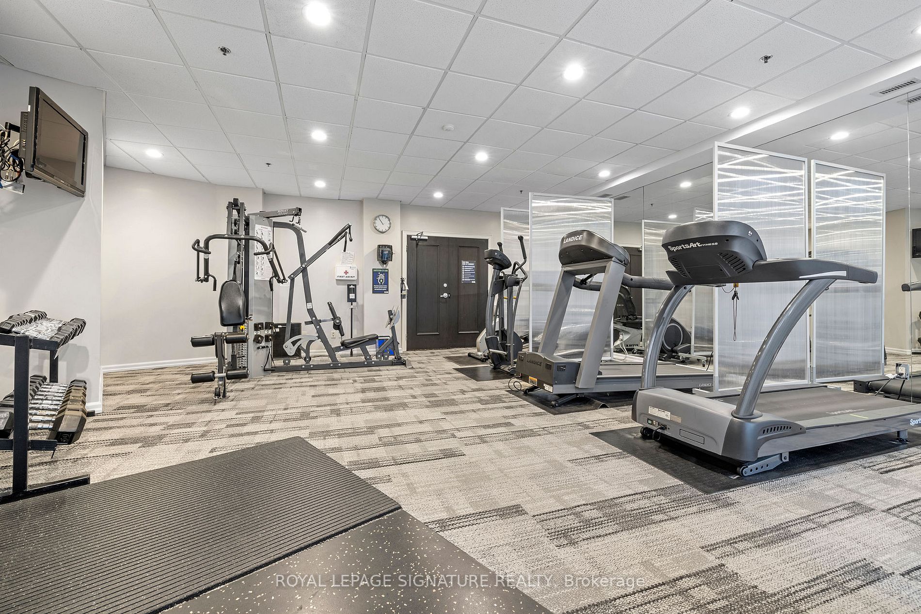 205 The Donway W, #522