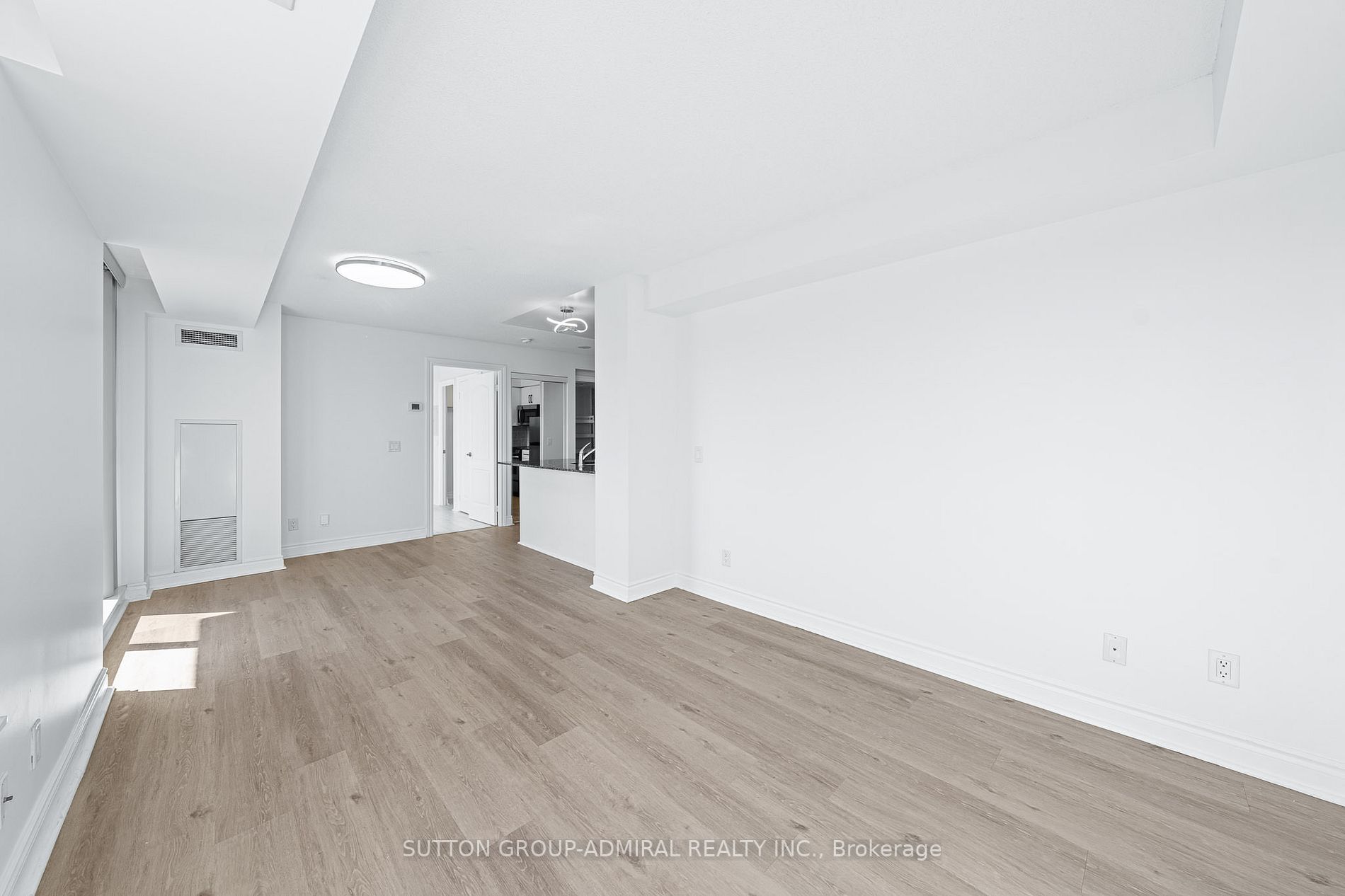 1103 Leslie St, #409