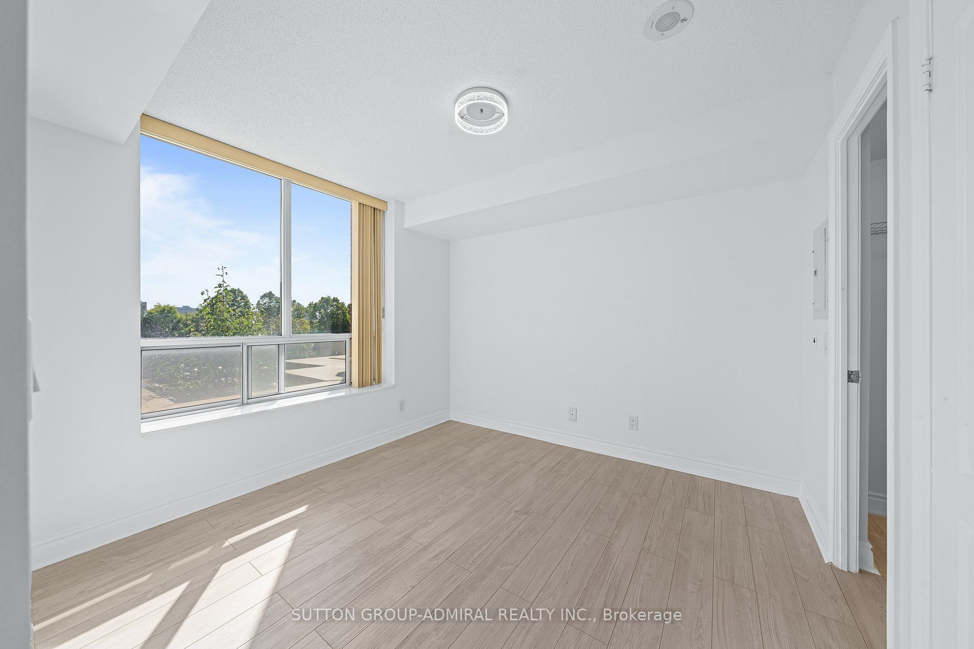 1103 Leslie St, #409