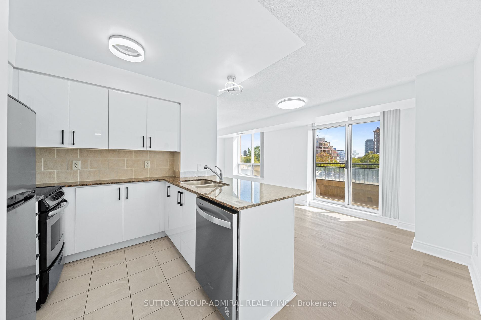 1103 Leslie St, #409
