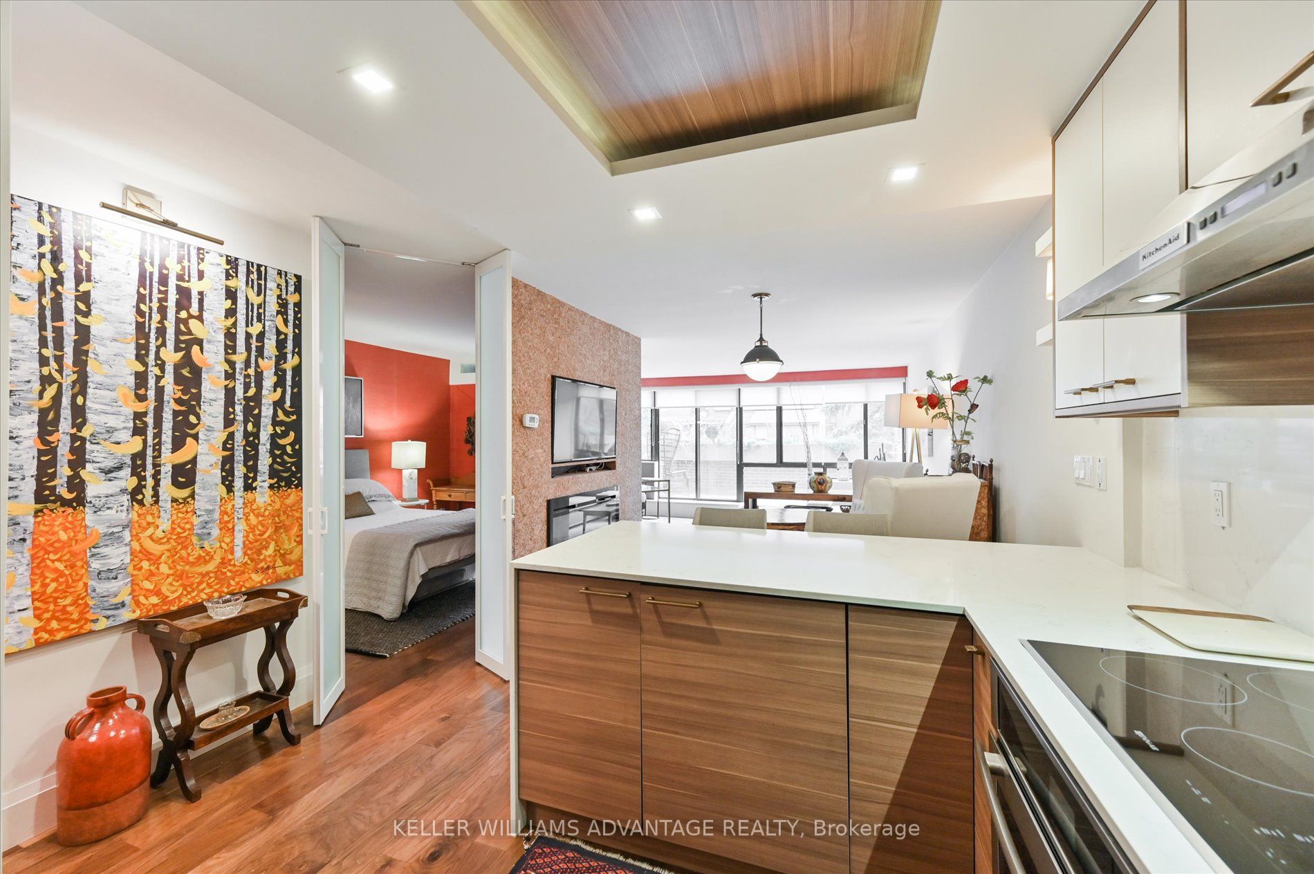 1555 Avenue Rd, #306