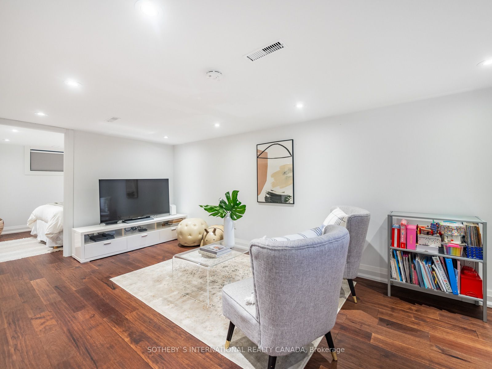 131 Glenvale Blvd
