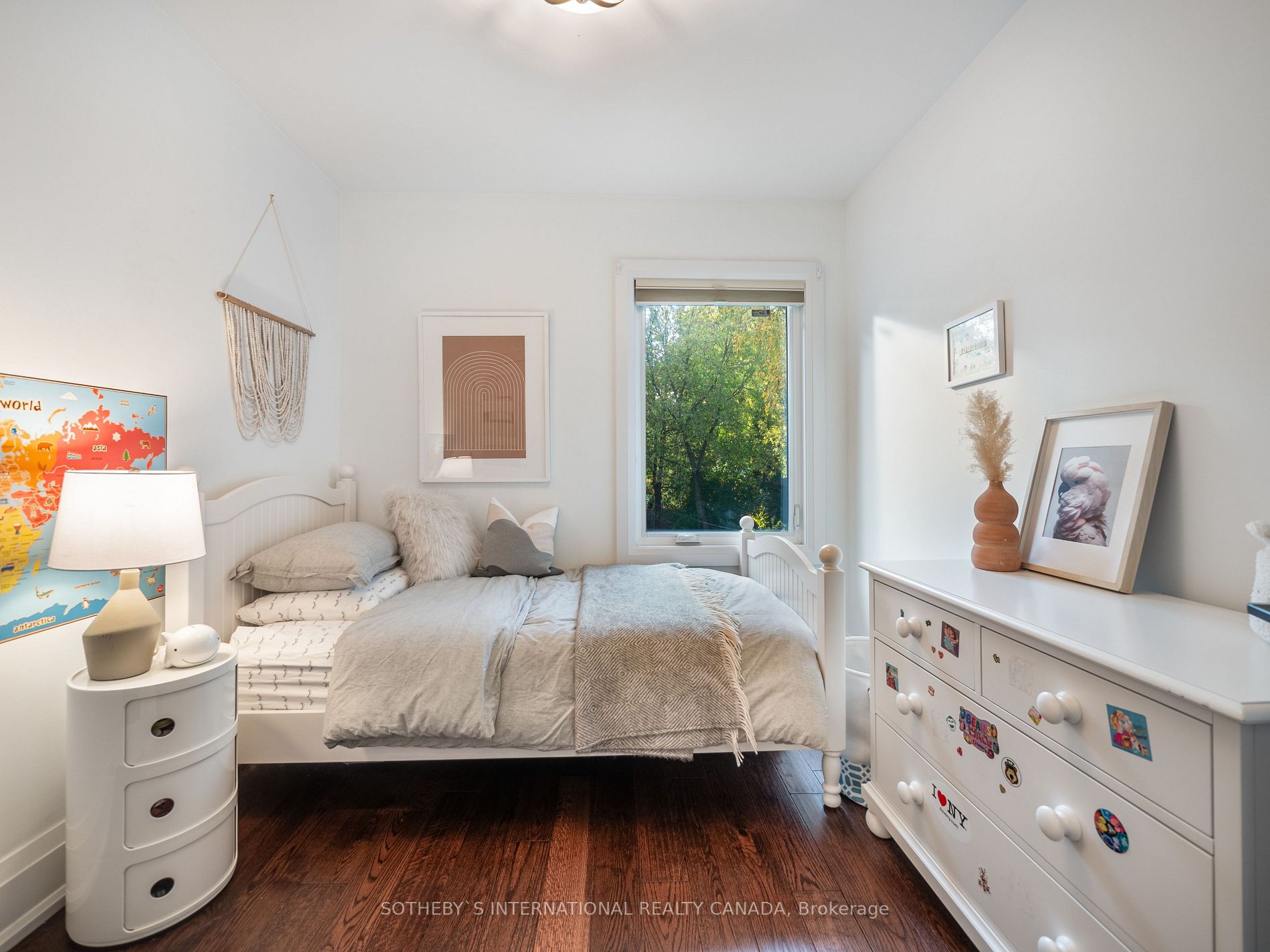 131 Glenvale Blvd