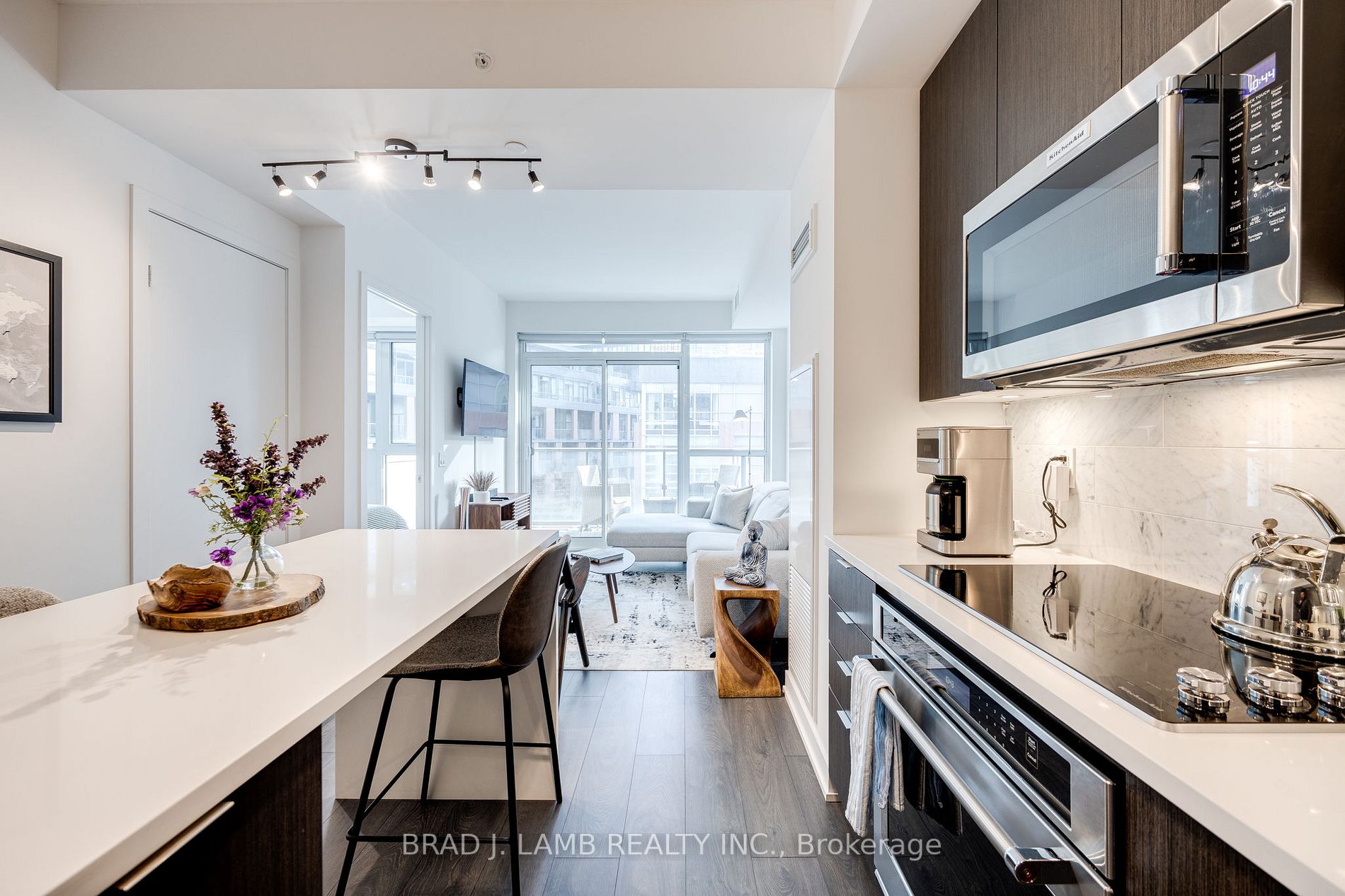 38 IANNUZZI Street #642